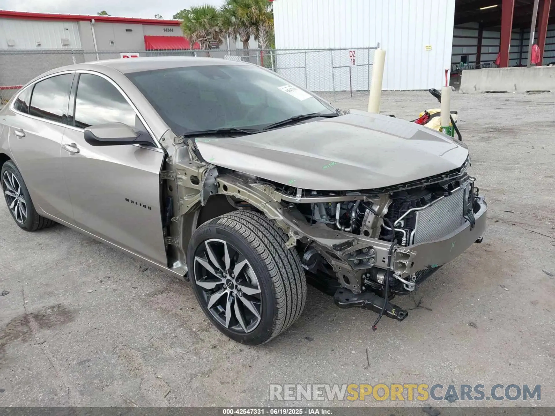 6 fotografías del automóvil dañado 1G1ZG5STXSF137401 CHEVROLET MALIBU 2025
