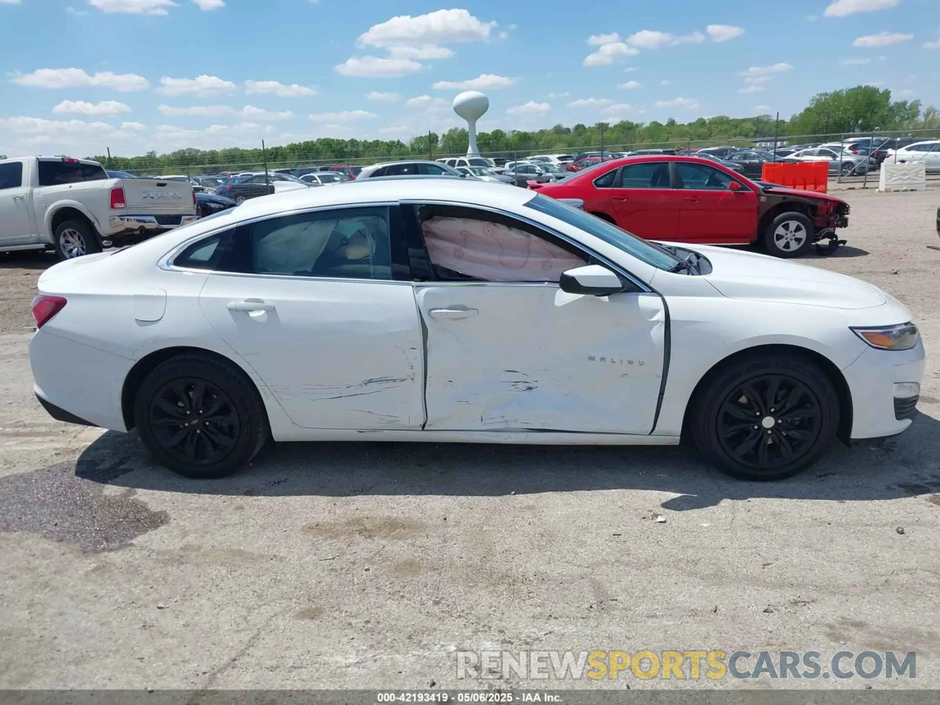 13 fotografías del automóvil dañado 1G1ZF5SU6KF179978 CHEVROLET MALIBU HYBRID 2019