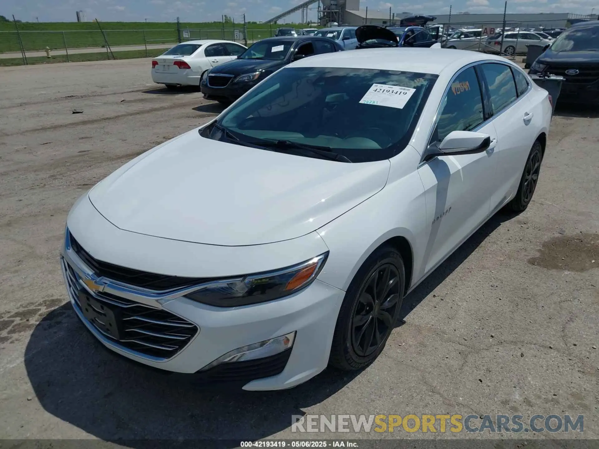 2 fotografías del automóvil dañado 1G1ZF5SU6KF179978 CHEVROLET MALIBU HYBRID 2019
