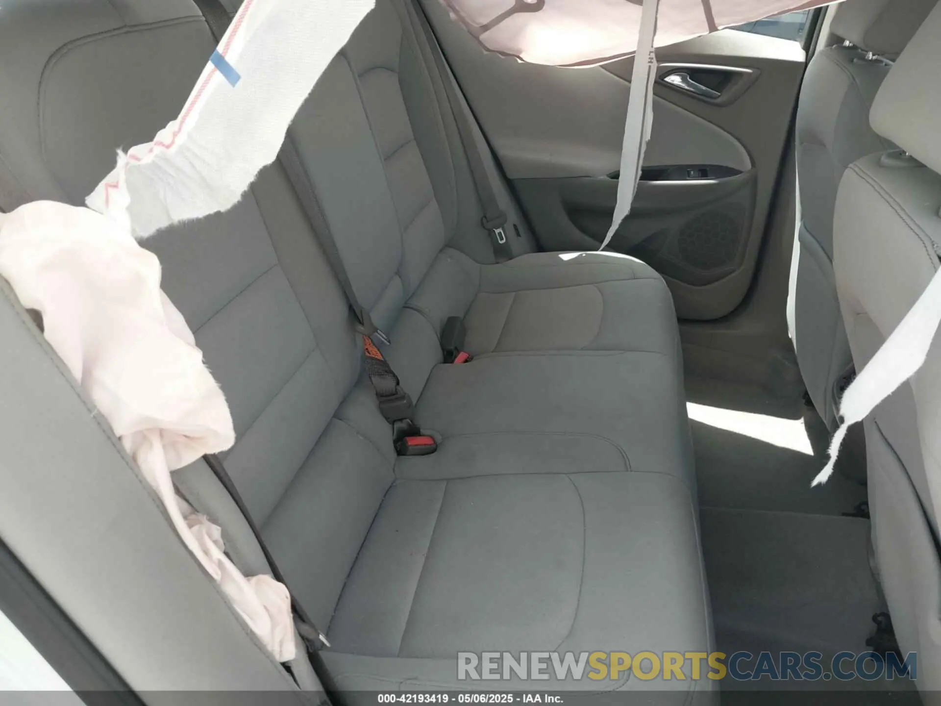 8 fotografías del automóvil dañado 1G1ZF5SU6KF179978 CHEVROLET MALIBU HYBRID 2019