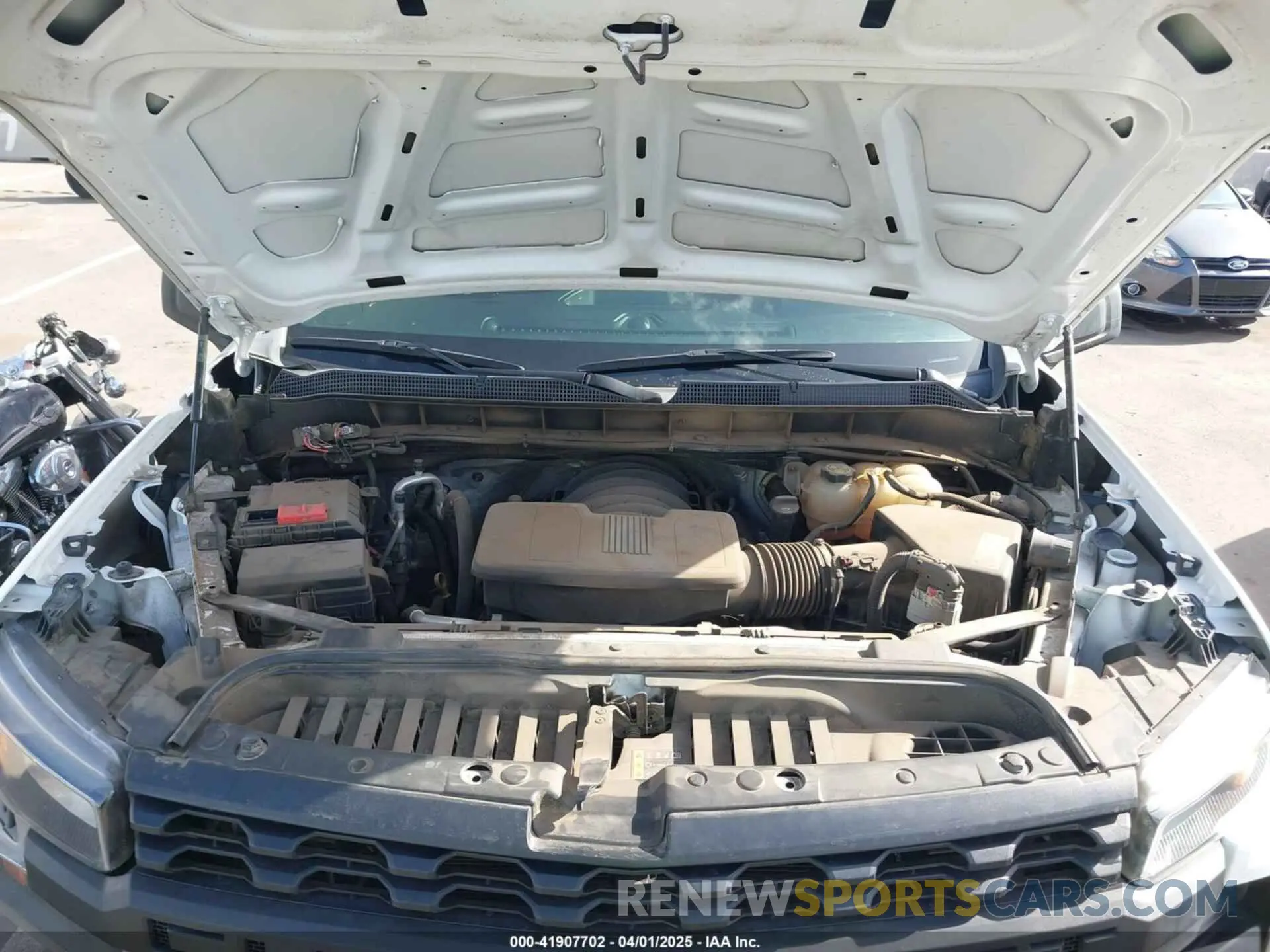 10 fotografías del automóvil dañado 1GCPWAEF5KZ385084 CHEVROLET SILVERADO 1500 2019