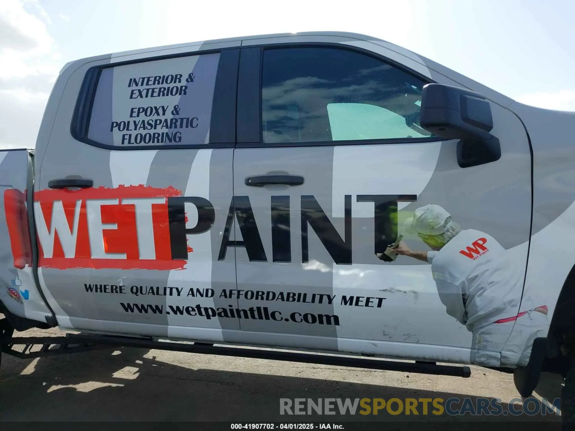 13 fotografías del automóvil dañado 1GCPWAEF5KZ385084 CHEVROLET SILVERADO 1500 2019