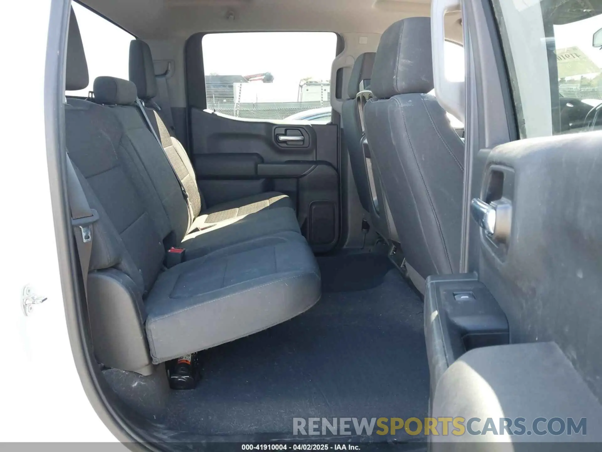 8 fotografías del automóvil dañado 1GCPWBEF2KZ349181 CHEVROLET SILVERADO 1500 2019