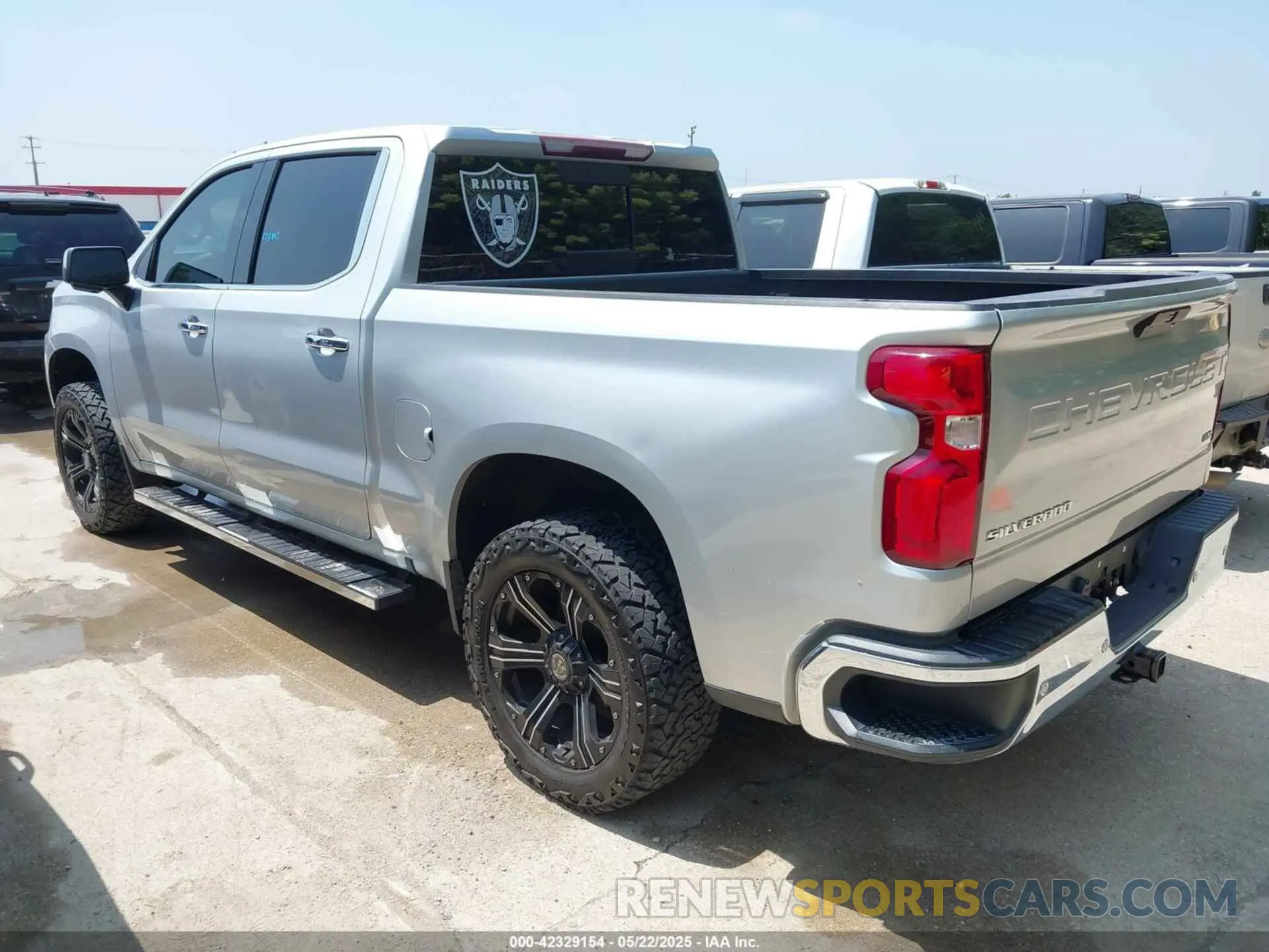 3 fotografías del automóvil dañado 1GCPWEED0KZ427781 CHEVROLET SILVERADO 1500 2019