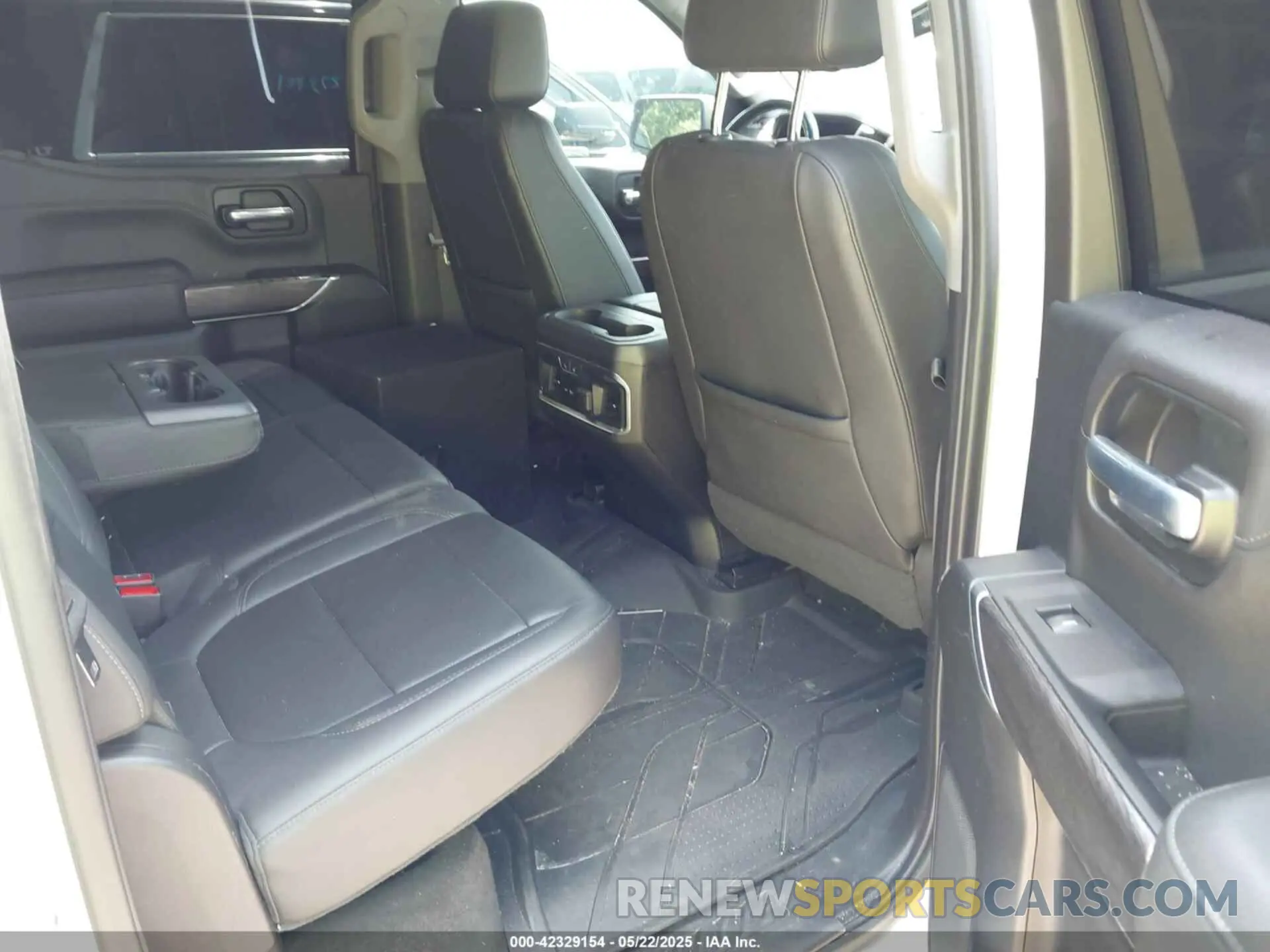 8 fotografías del automóvil dañado 1GCPWEED0KZ427781 CHEVROLET SILVERADO 1500 2019