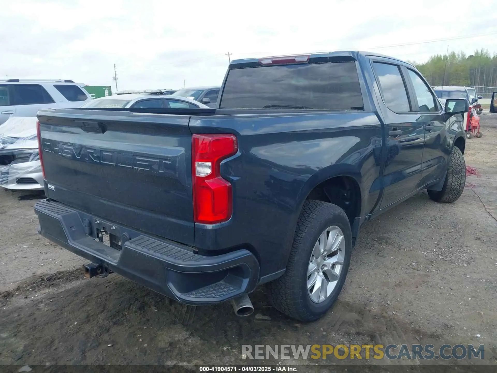 4 fotografías del automóvil dañado 1GCPYBEH6KZ250648 CHEVROLET SILVERADO 1500 2019