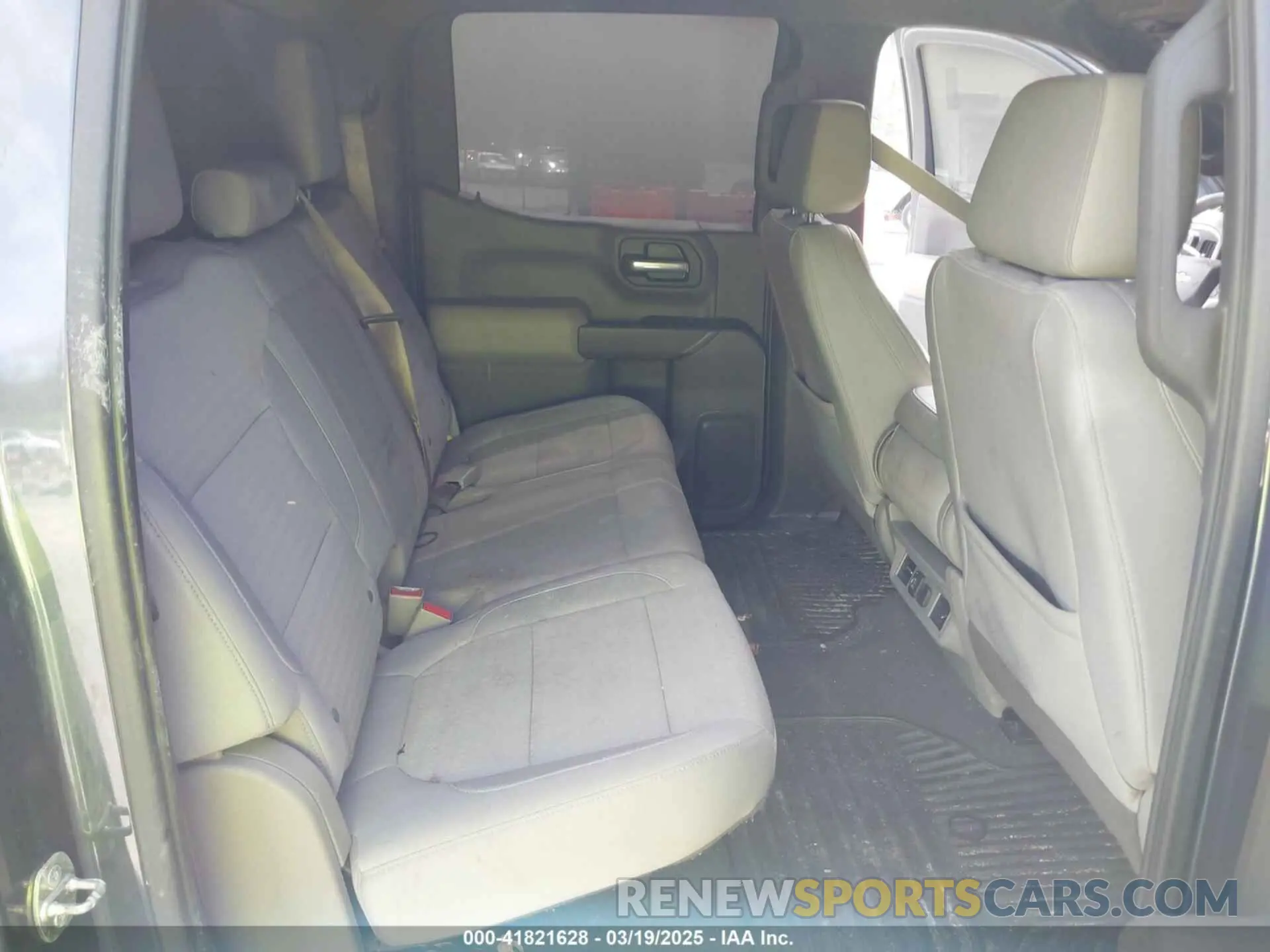 8 fotografías del automóvil dañado 1GCPYDEKXKZ394243 CHEVROLET SILVERADO 1500 2019