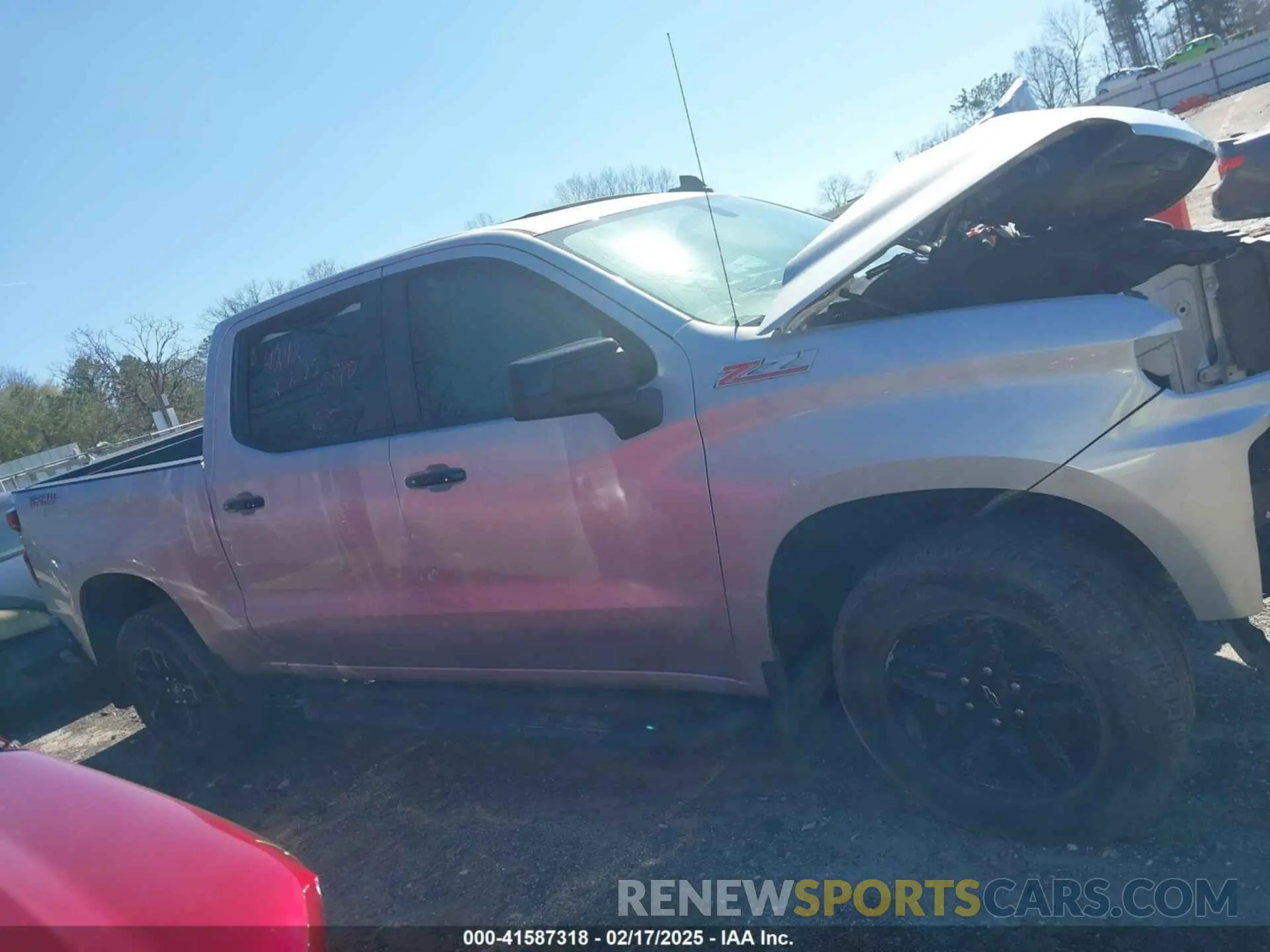12 fotografías del automóvil dañado 1GCPYFED2KZ234242 CHEVROLET SILVERADO 1500 2019