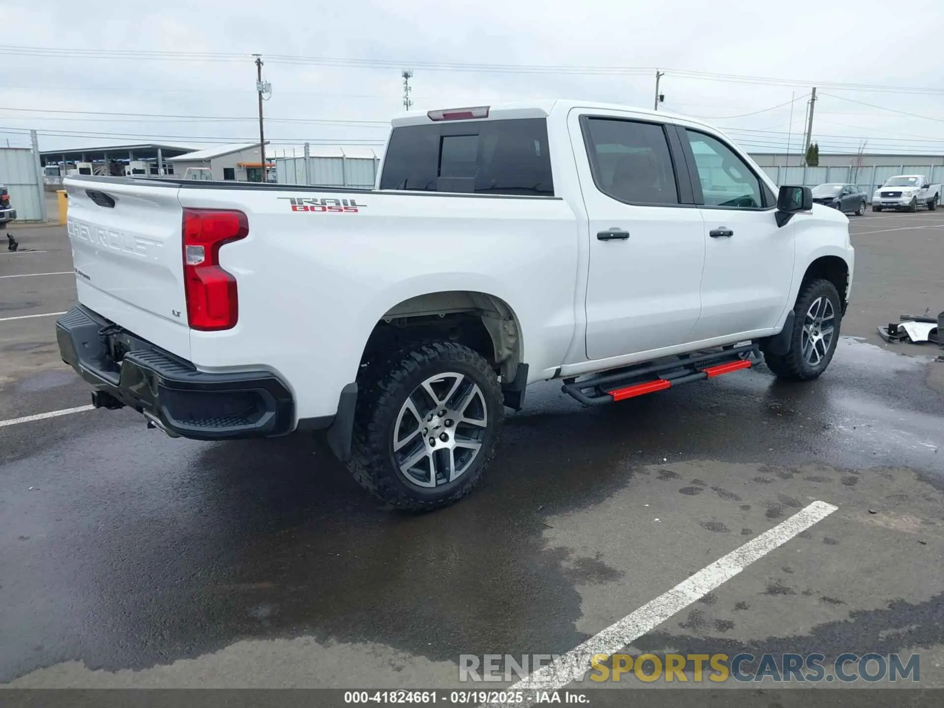 4 fotografías del automóvil dañado 1GCPYFED2KZ261473 CHEVROLET SILVERADO 1500 2019