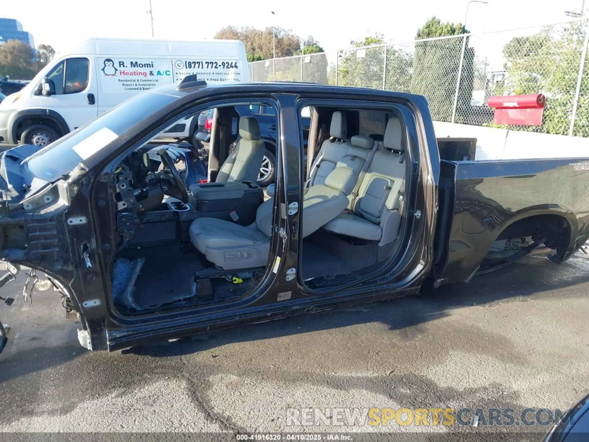 13 fotografías del automóvil dañado 1GCPYFED4KZ397183 CHEVROLET SILVERADO 1500 2019