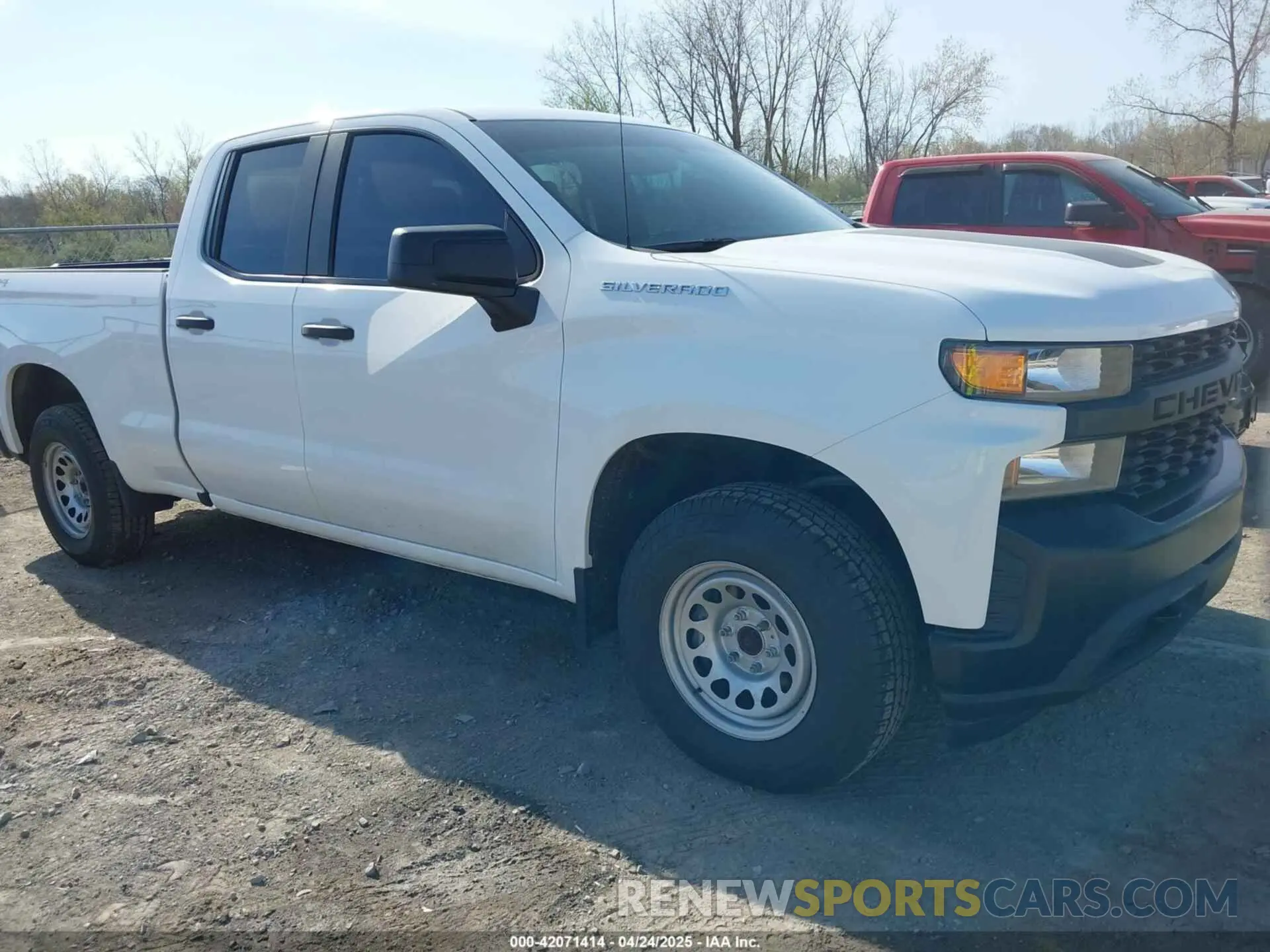 13 fotografías del automóvil dañado 1GCRYAEH0KZ337755 CHEVROLET SILVERADO 1500 2019