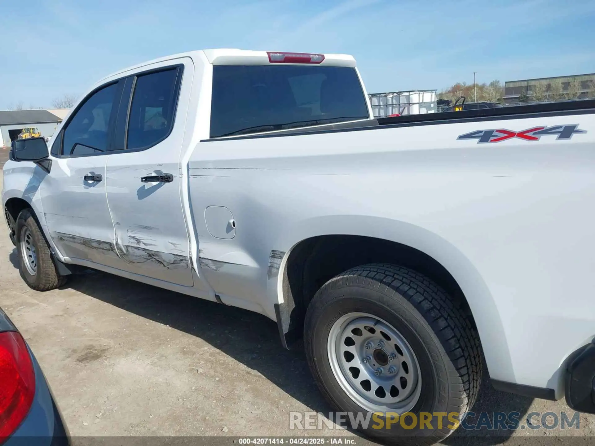 14 fotografías del automóvil dañado 1GCRYAEH0KZ337755 CHEVROLET SILVERADO 1500 2019