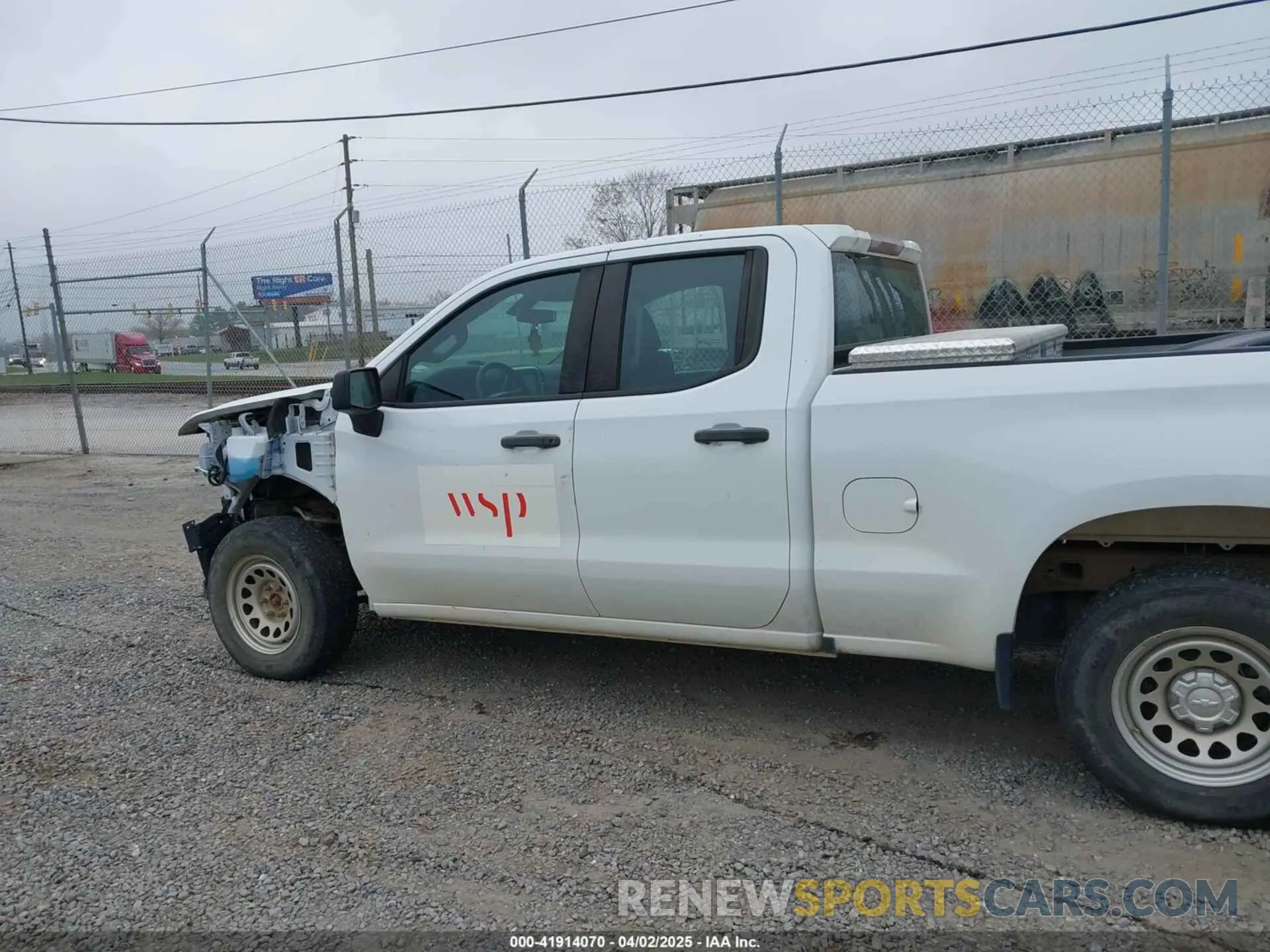15 fotografías del automóvil dañado 1GCRYAEH5KZ209446 CHEVROLET SILVERADO 1500 2019