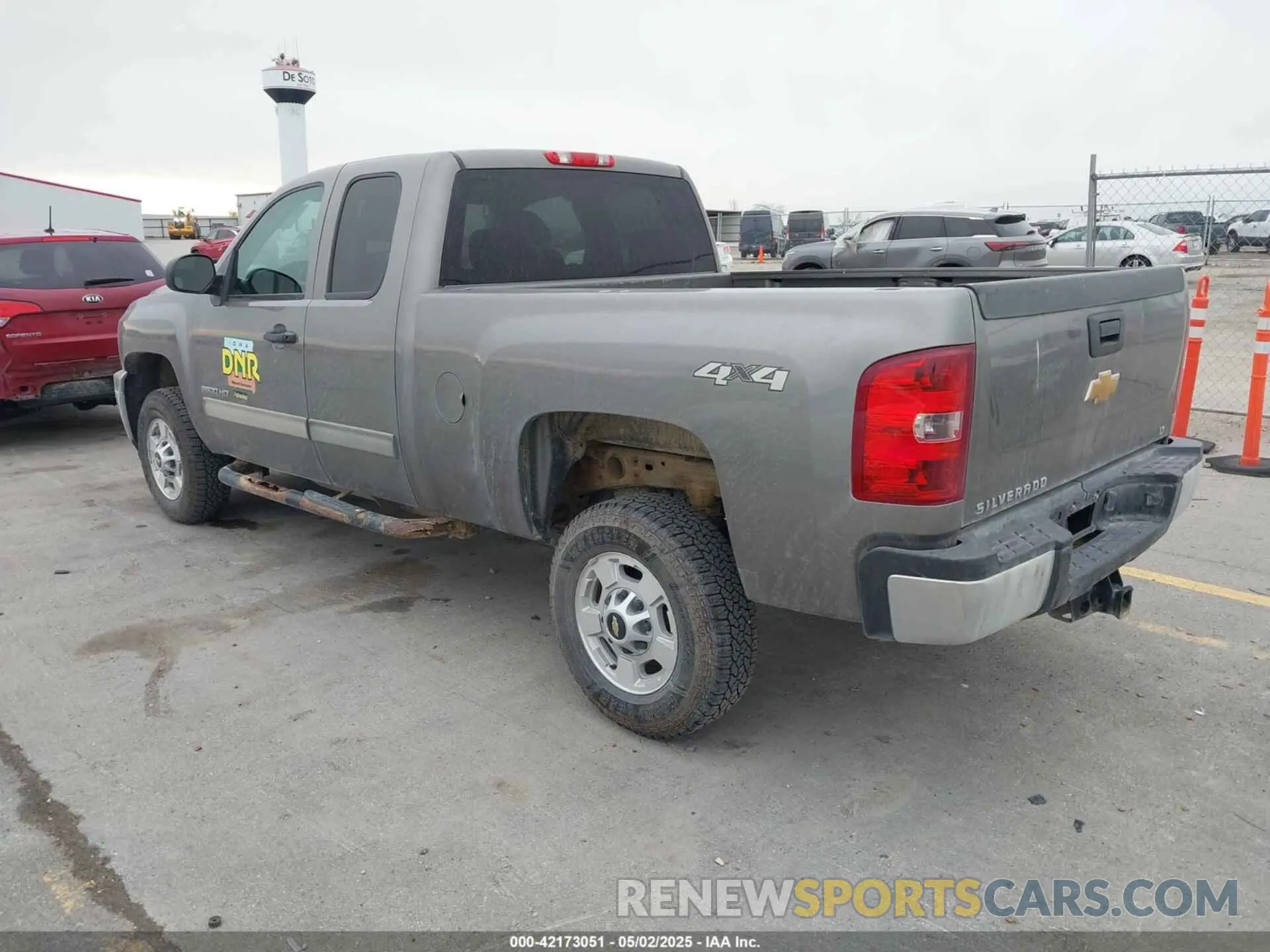3 fotografías del automóvil dañado 1GCRYAEH5KZ398485 CHEVROLET SILVERADO 1500 2019