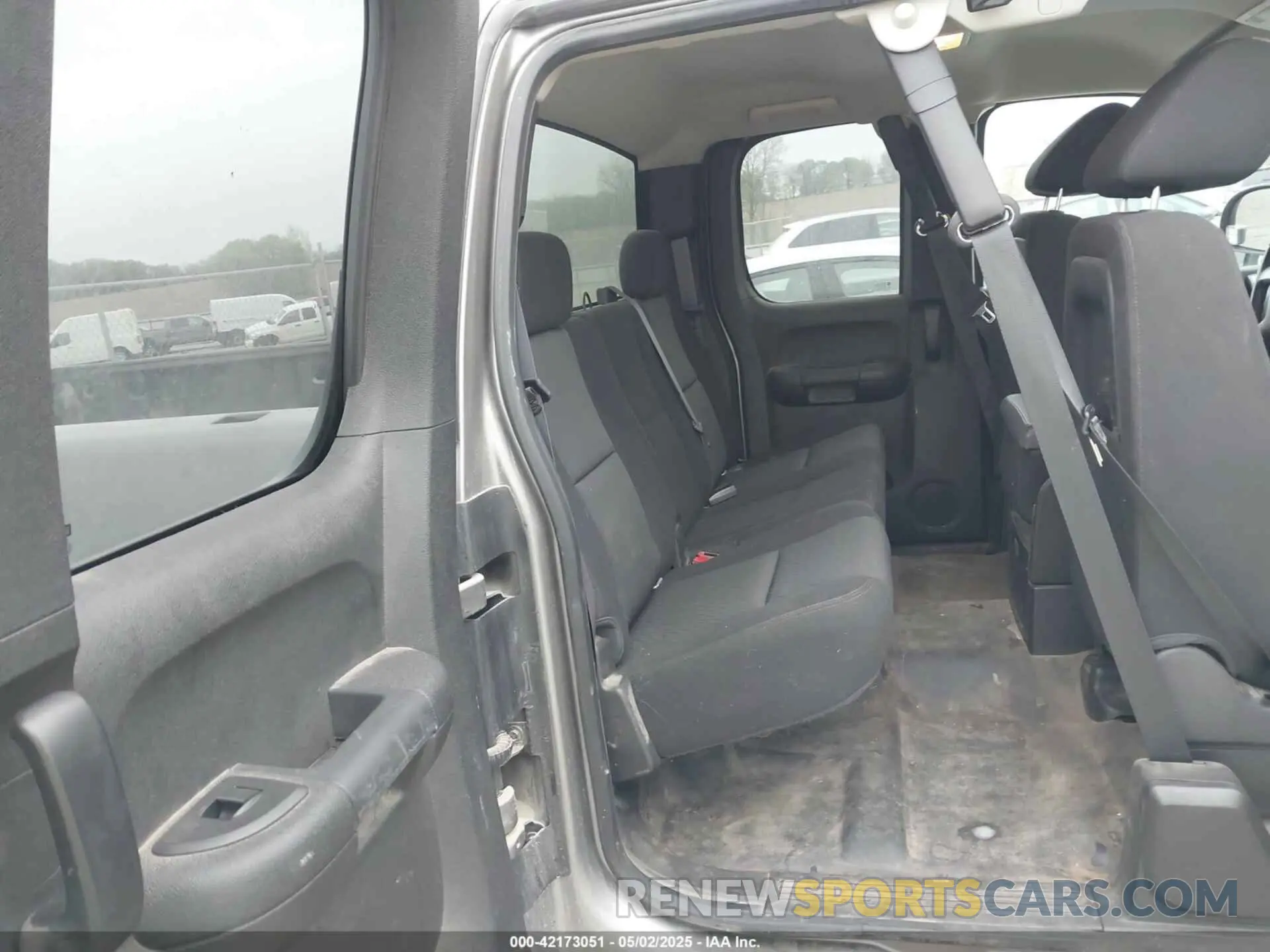 8 fotografías del automóvil dañado 1GCRYAEH5KZ398485 CHEVROLET SILVERADO 1500 2019