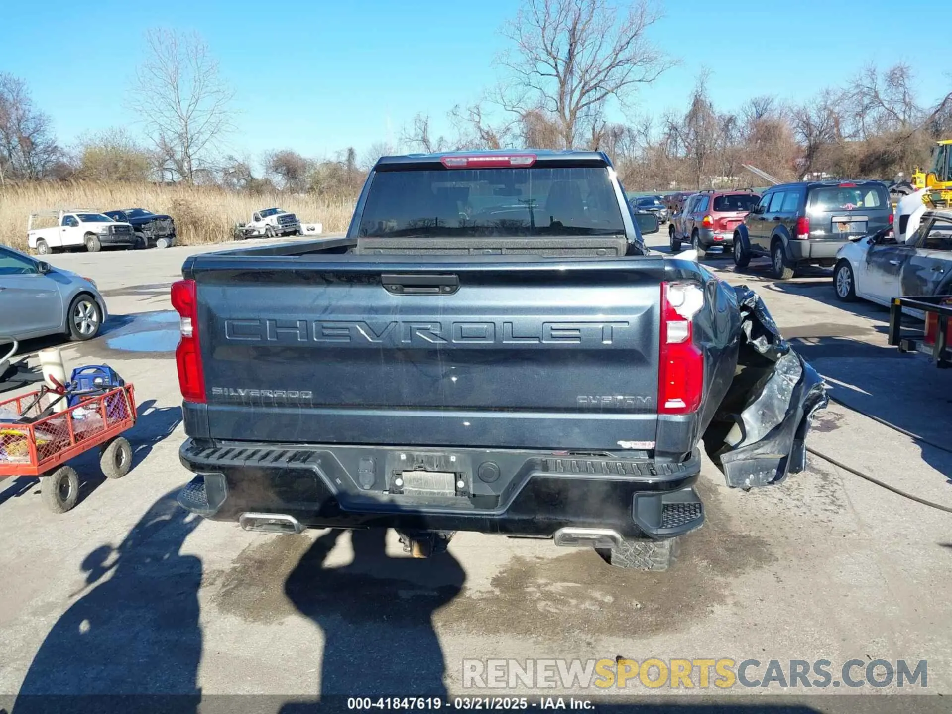 16 fotografías del automóvil dañado 1GCRYCEF0KZ353349 CHEVROLET SILVERADO 1500 2019
