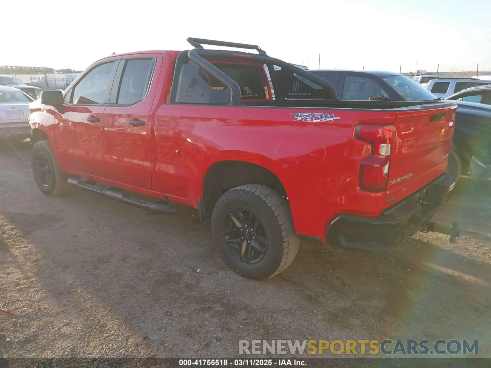 3 fotografías del automóvil dañado 1GCRYCEF5KZ237077 CHEVROLET SILVERADO 1500 2019