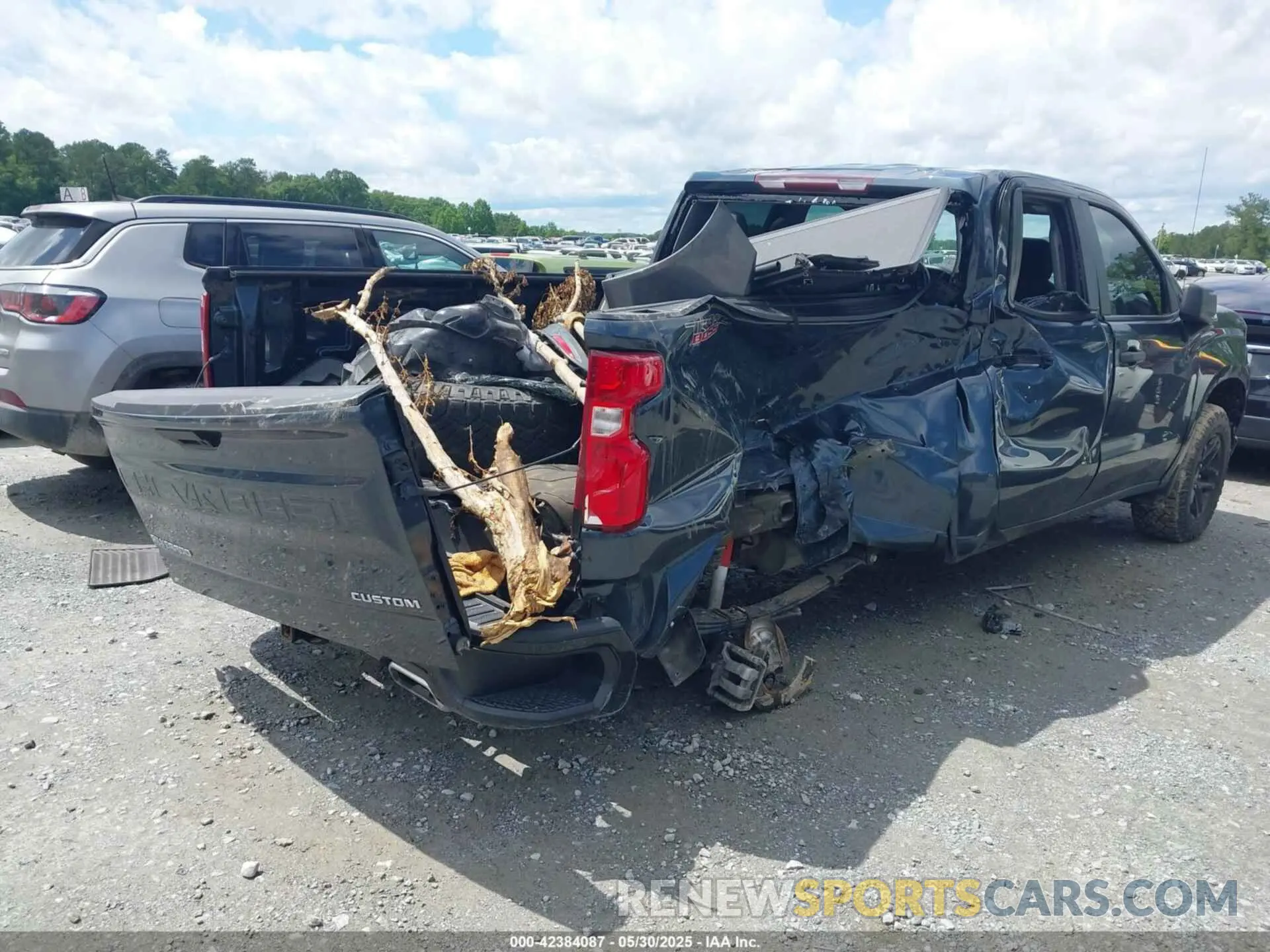 4 fotografías del automóvil dañado 1GCRYCEF8KZ199487 CHEVROLET SILVERADO 1500 2019