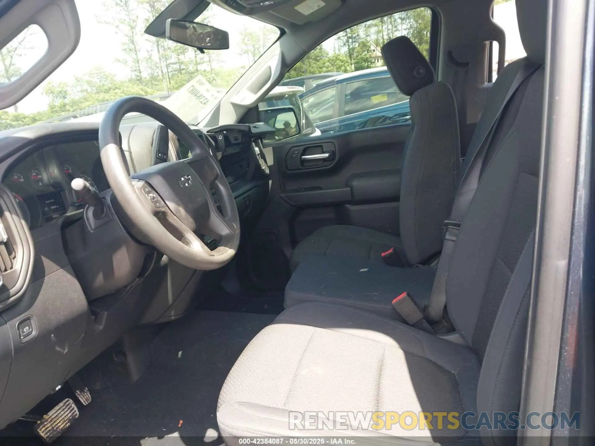5 fotografías del automóvil dañado 1GCRYCEF8KZ199487 CHEVROLET SILVERADO 1500 2019