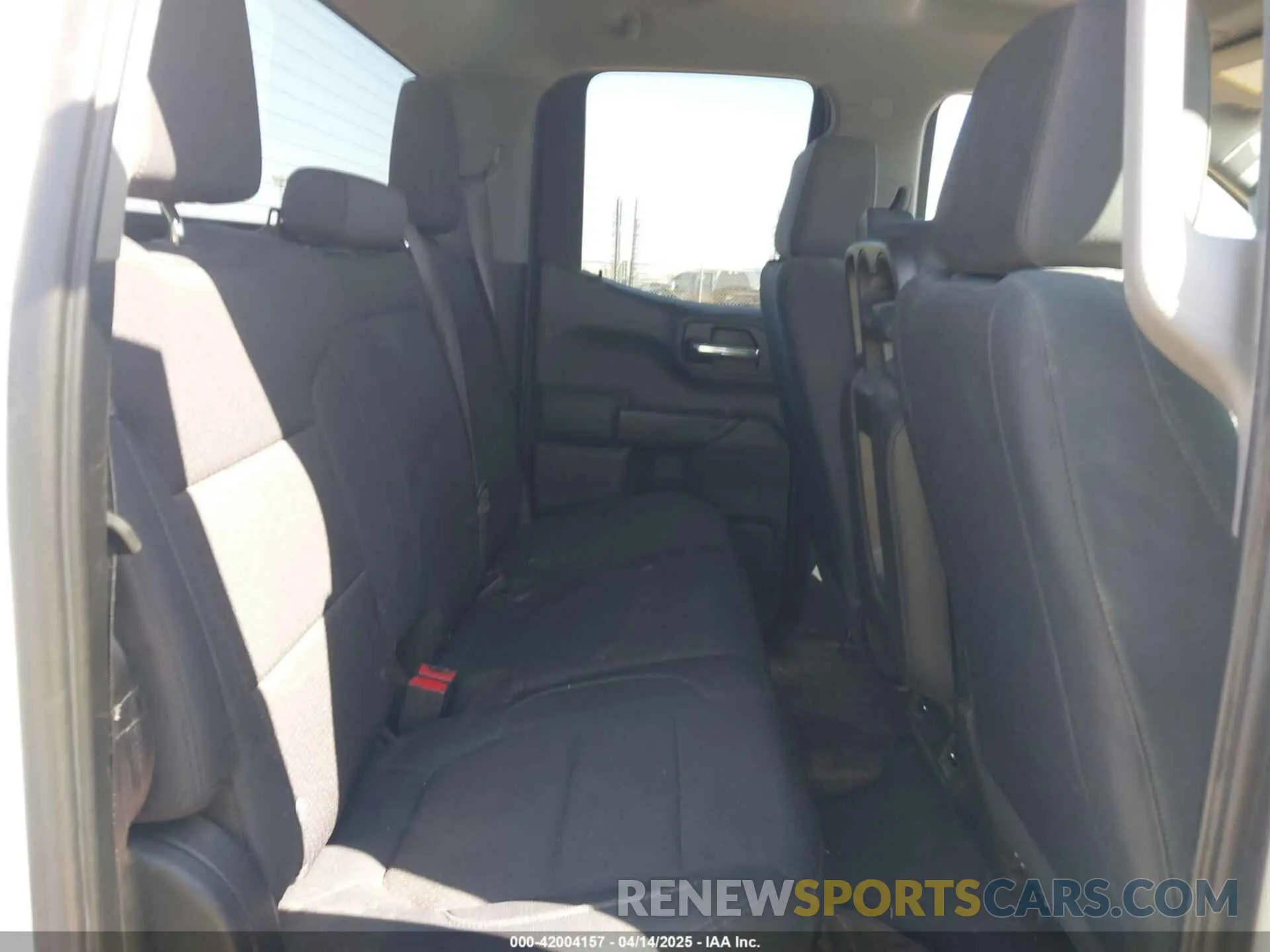8 fotografías del automóvil dañado 1GCRYCEF9KZ350188 CHEVROLET SILVERADO 1500 2019