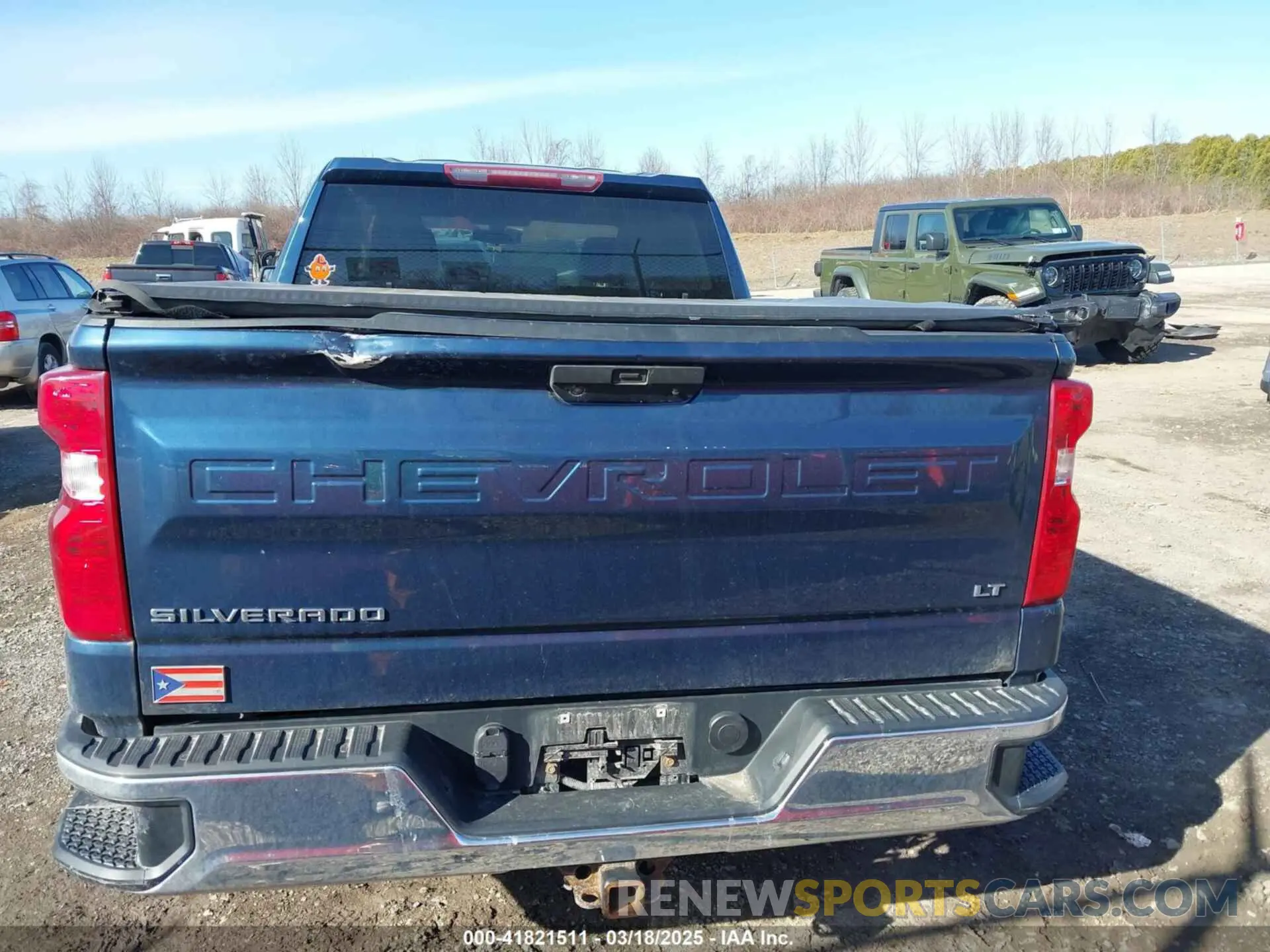 16 fotografías del automóvil dañado 1GCRYDED2KZ262281 CHEVROLET SILVERADO 1500 2019
