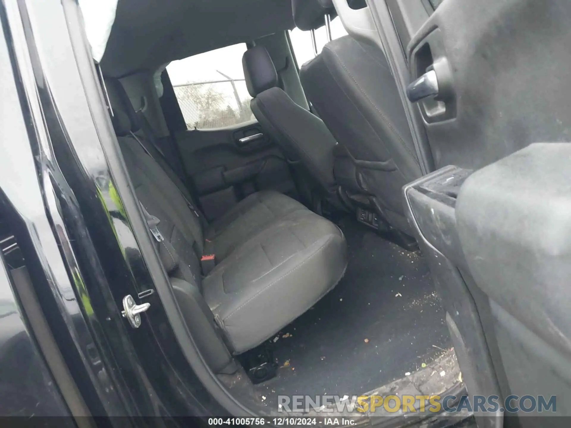 8 fotografías del automóvil dañado 1GCRYDED3KZ349851 CHEVROLET SILVERADO 1500 2019