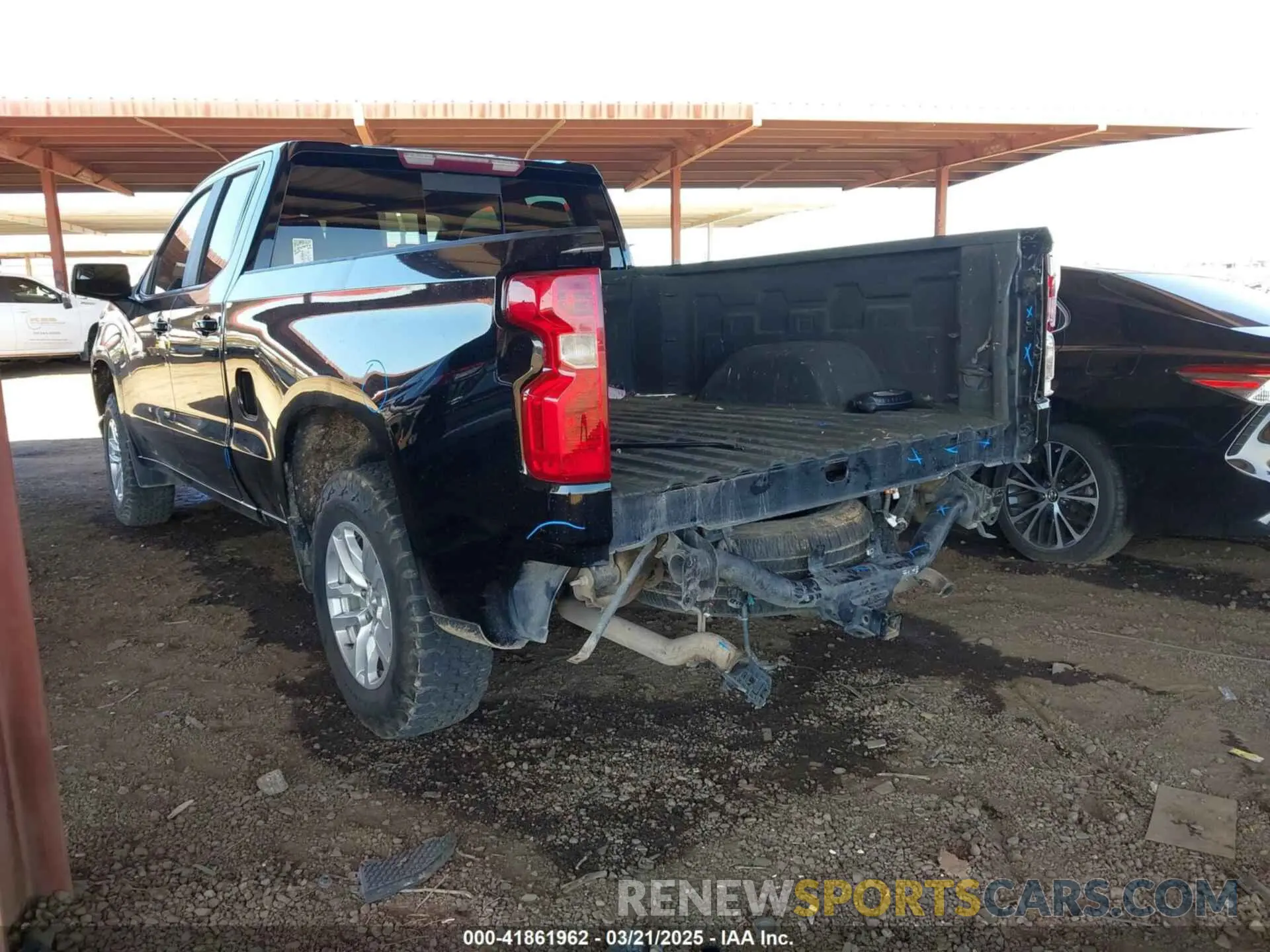 3 fotografías del automóvil dañado 1GCRYDED6KZ235973 CHEVROLET SILVERADO 1500 2019