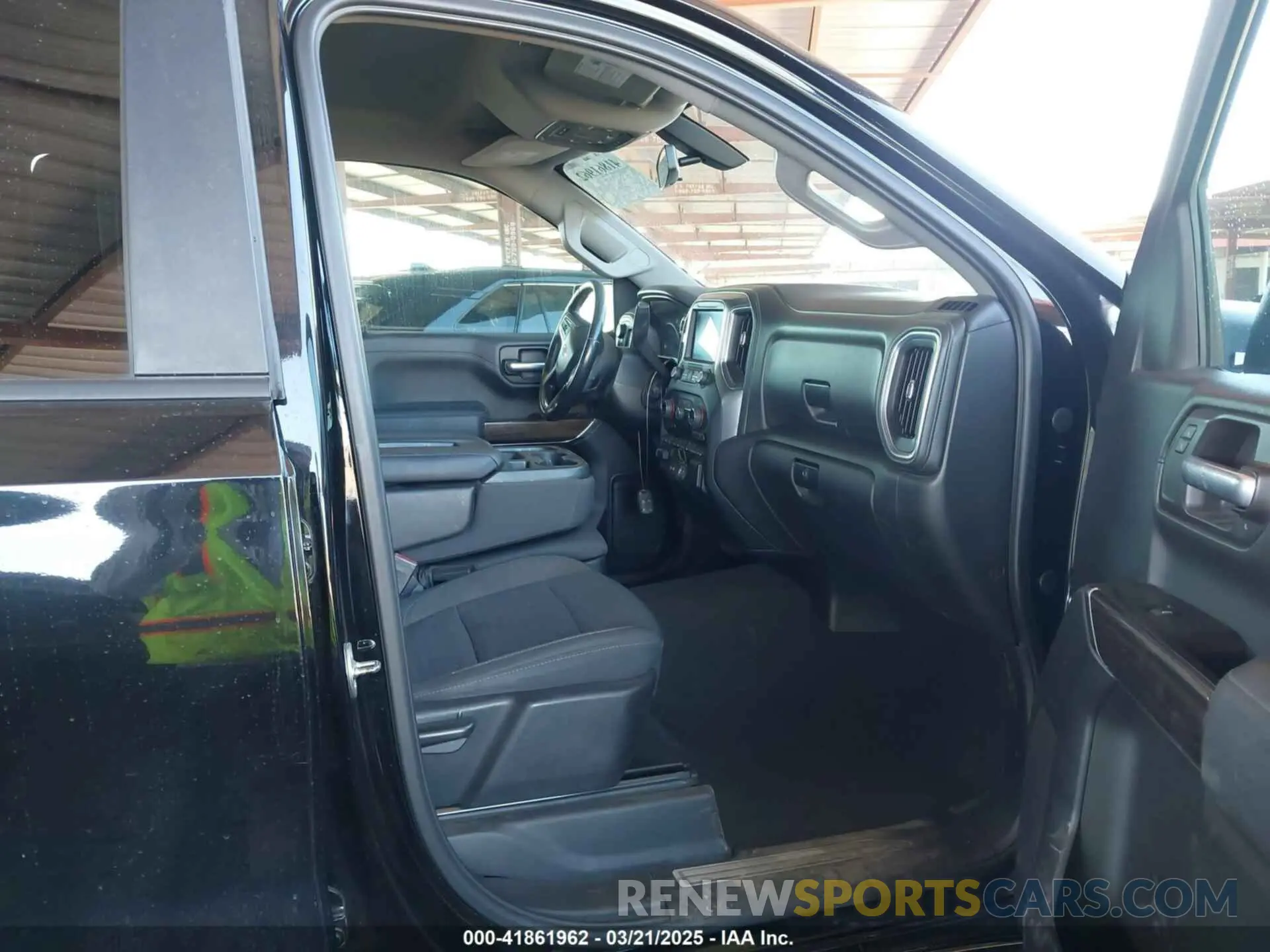 5 fotografías del automóvil dañado 1GCRYDED6KZ235973 CHEVROLET SILVERADO 1500 2019