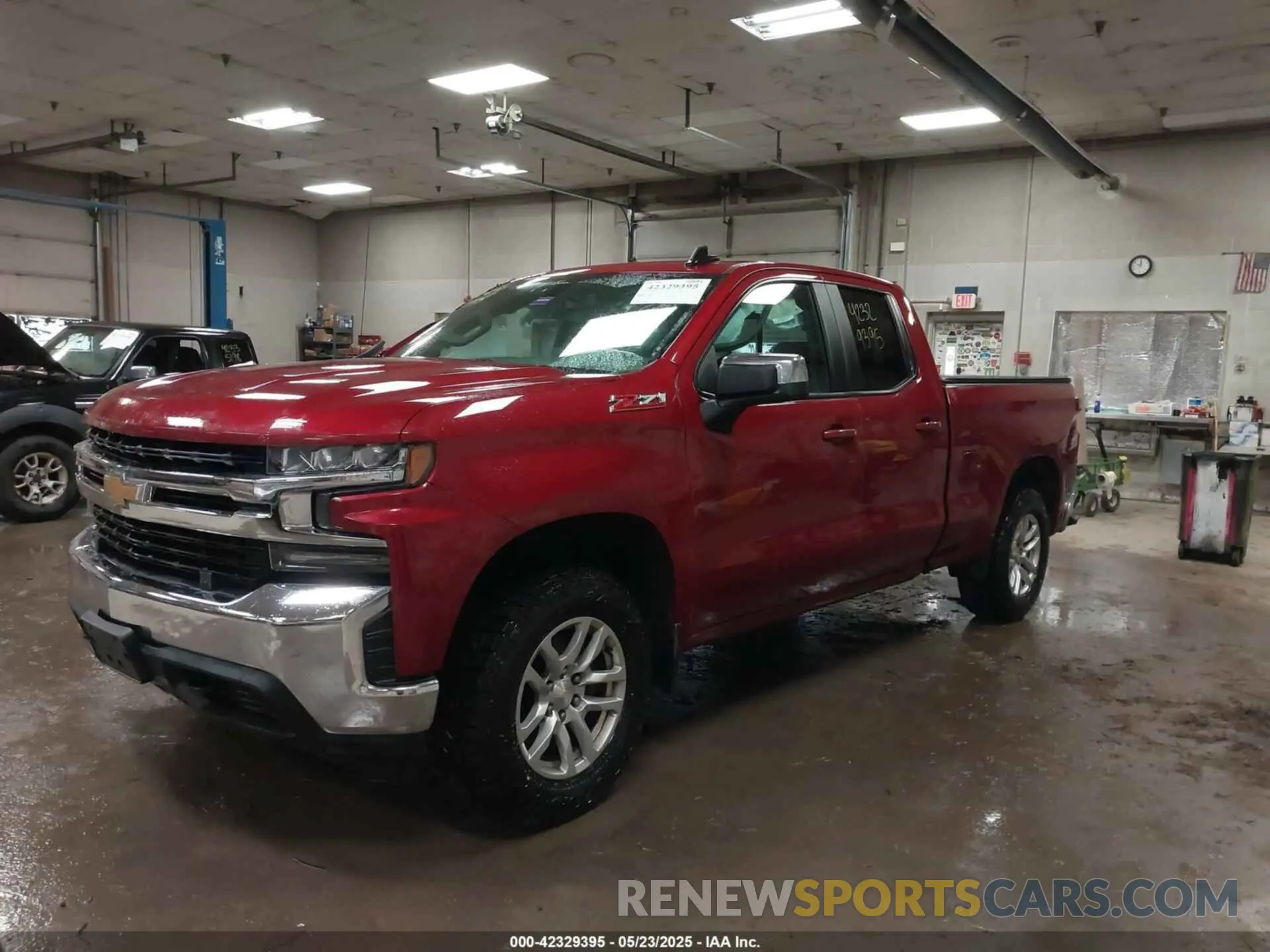 2 fotografías del automóvil dañado 1GCRYDED6KZ291850 CHEVROLET SILVERADO 1500 2019