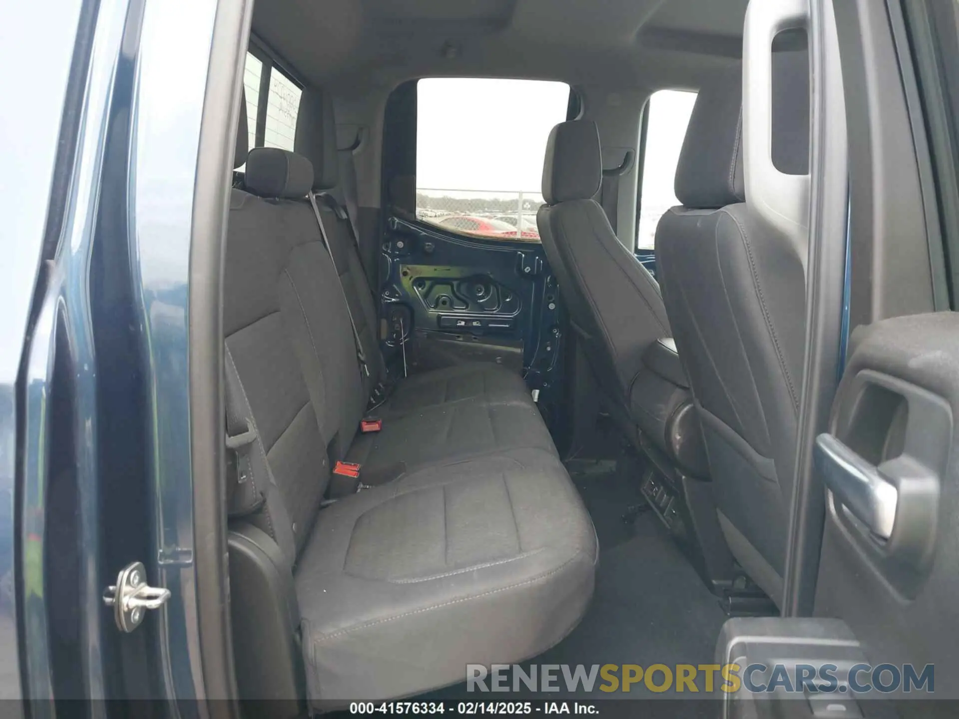 8 fotografías del automóvil dañado 1GCRYDED7KZ246898 CHEVROLET SILVERADO 1500 2019