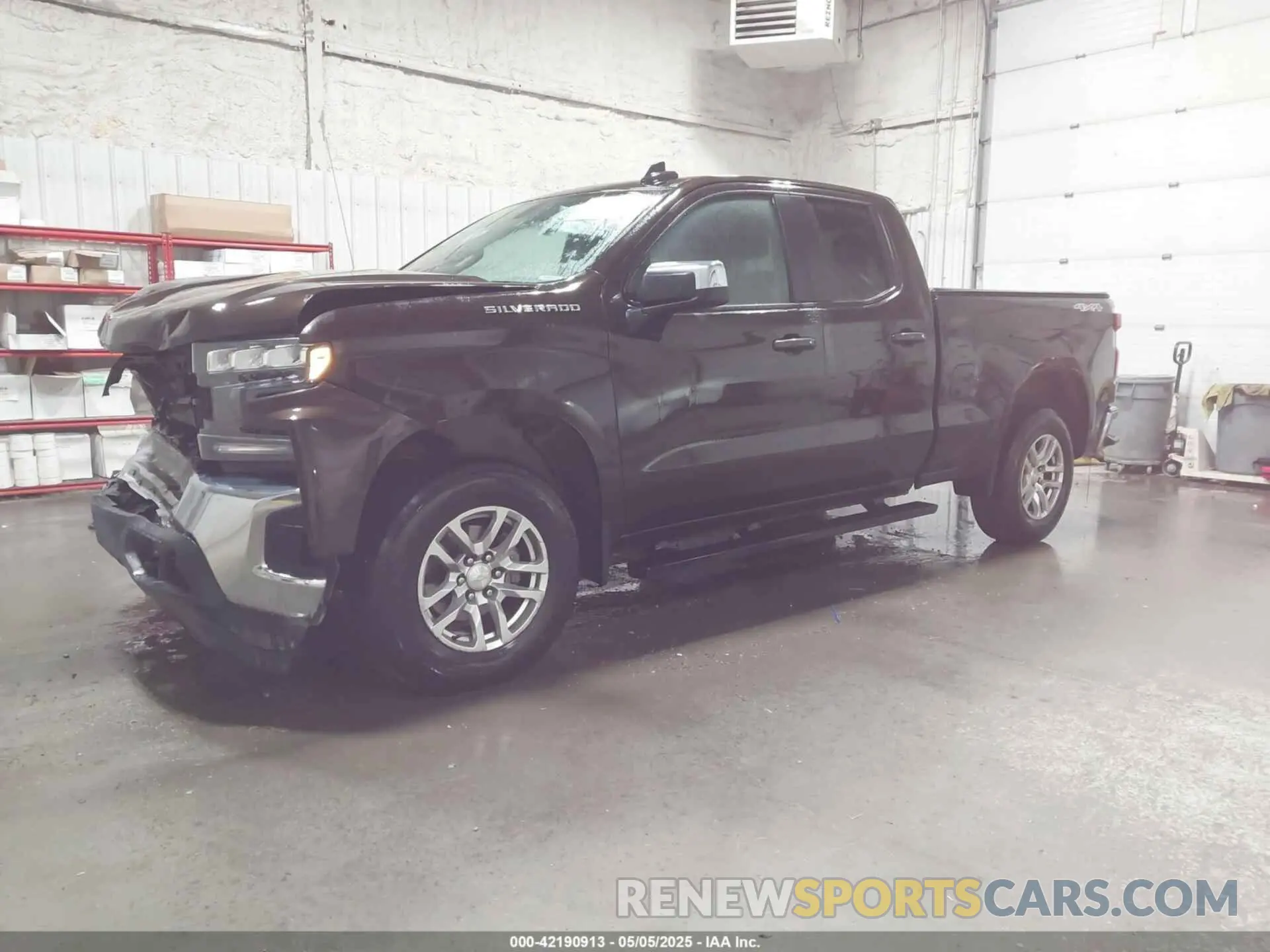 2 fotografías del automóvil dañado 1GCRYDEK4KZ237493 CHEVROLET SILVERADO 1500 2019