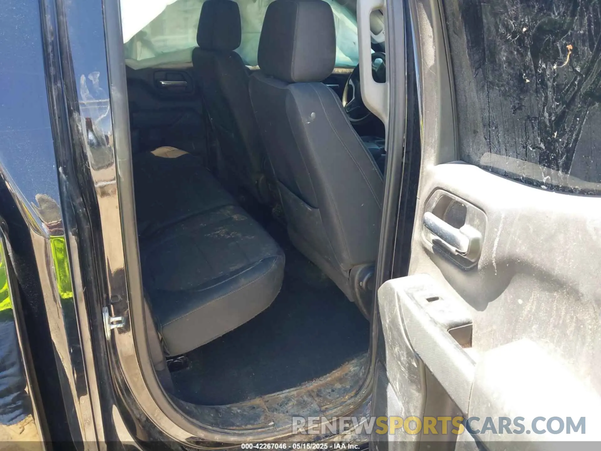 8 fotografías del automóvil dañado 1GCRYDEK6KZ390280 CHEVROLET SILVERADO 1500 2019