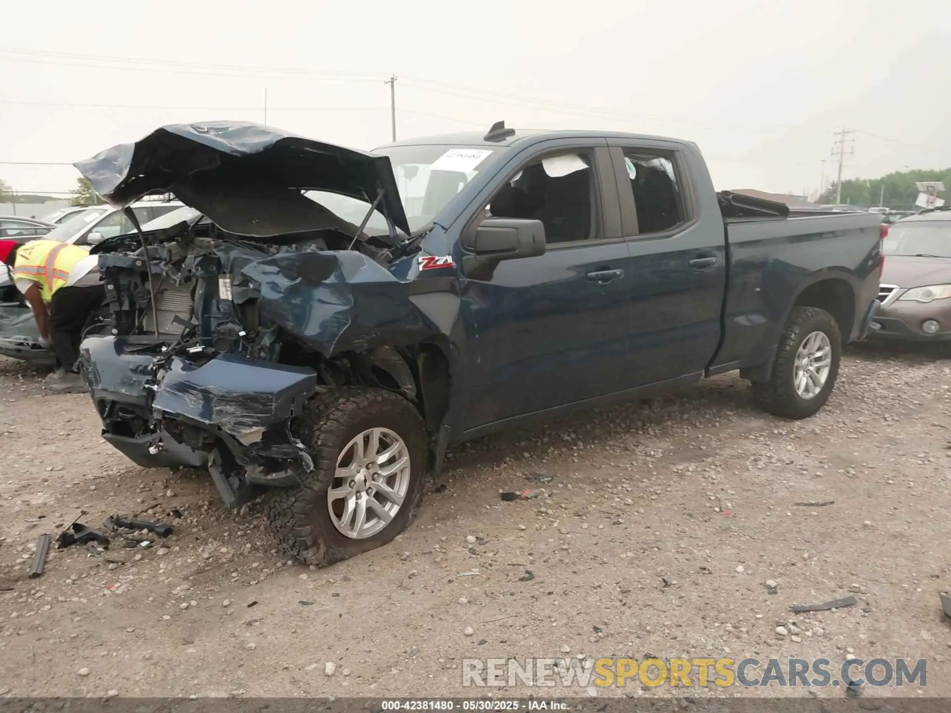 2 fotografías del automóvil dañado 1GCRYEED4KZ366647 CHEVROLET SILVERADO 1500 2019