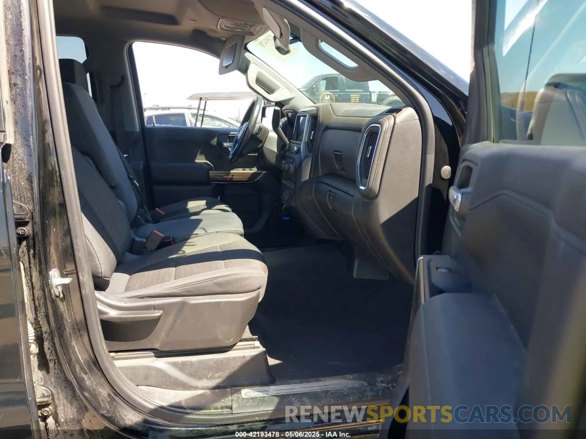 5 fotografías del automóvil dañado 1GCRYEED9KZ245189 CHEVROLET SILVERADO 1500 2019