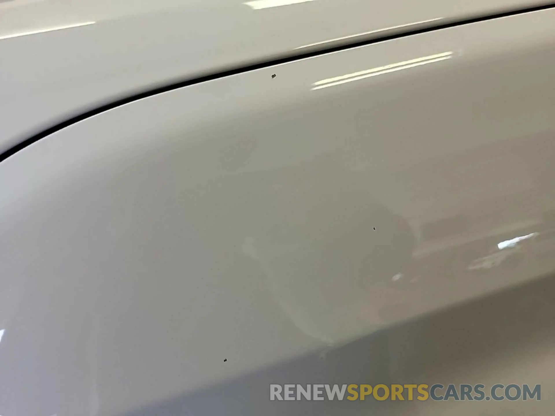 2 fotografías del automóvil dañado 1GCUYAEF6KZ350972 CHEVROLET SILVERADO 1500 2019