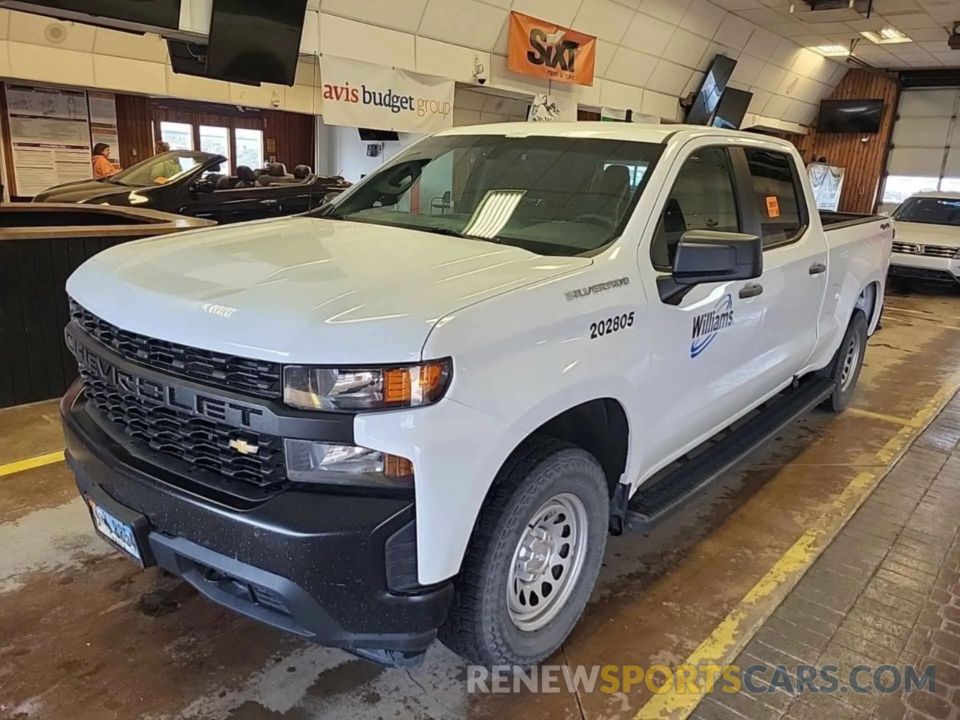 24 fotografías del automóvil dañado 1GCUYAEF6KZ350972 CHEVROLET SILVERADO 1500 2019