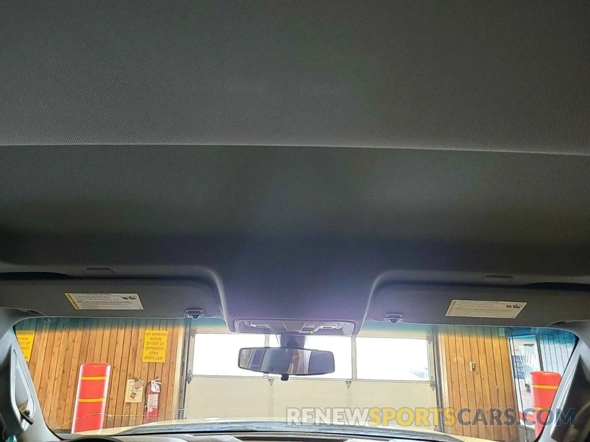 28 fotografías del automóvil dañado 1GCUYAEF6KZ350972 CHEVROLET SILVERADO 1500 2019