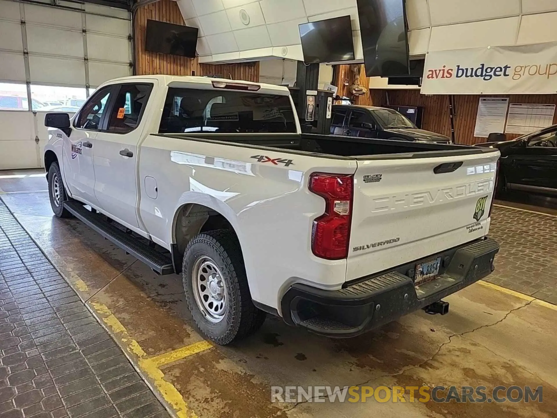 37 fotografías del automóvil dañado 1GCUYAEF6KZ350972 CHEVROLET SILVERADO 1500 2019