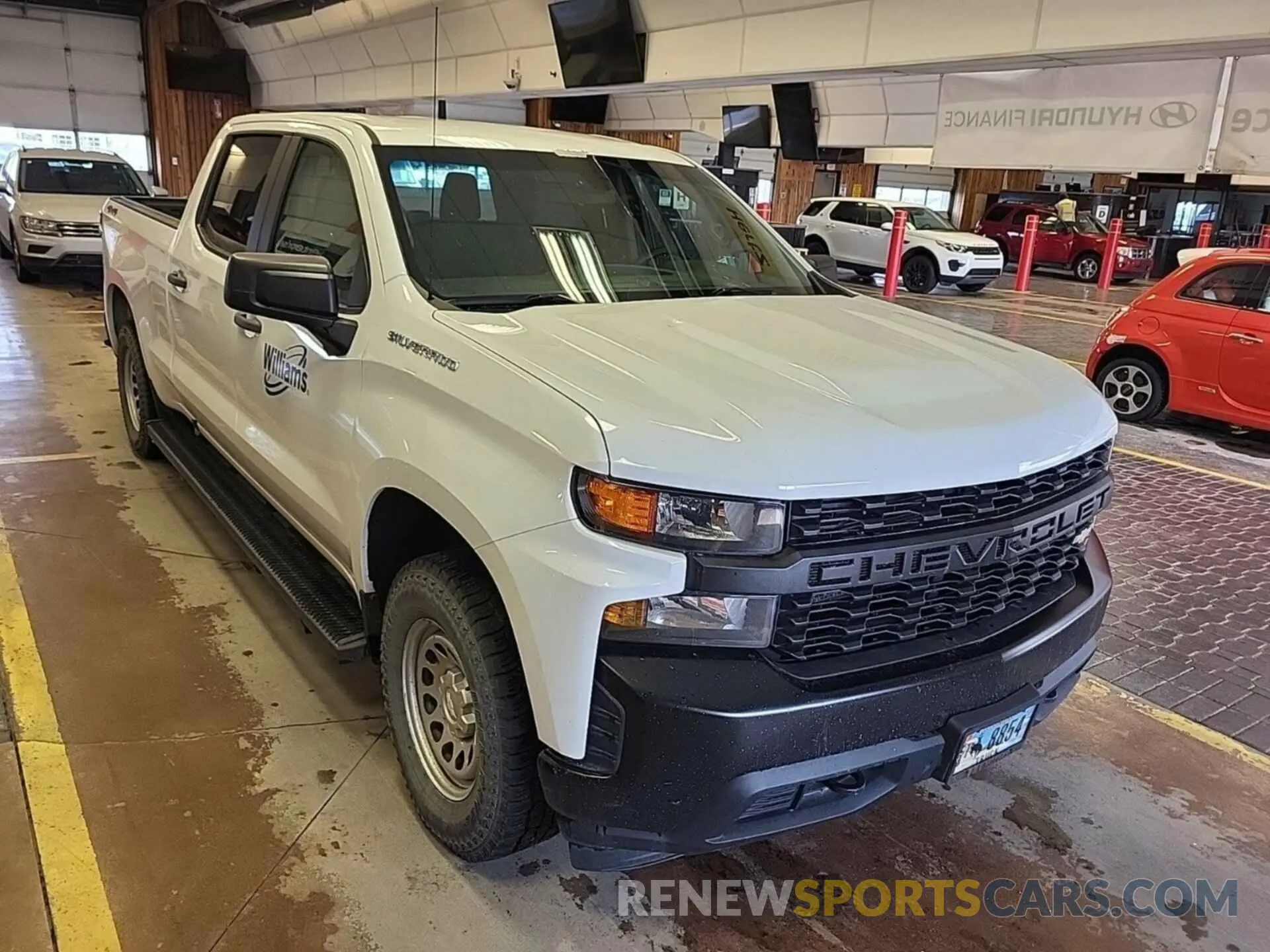 9 fotografías del automóvil dañado 1GCUYAEF6KZ350972 CHEVROLET SILVERADO 1500 2019