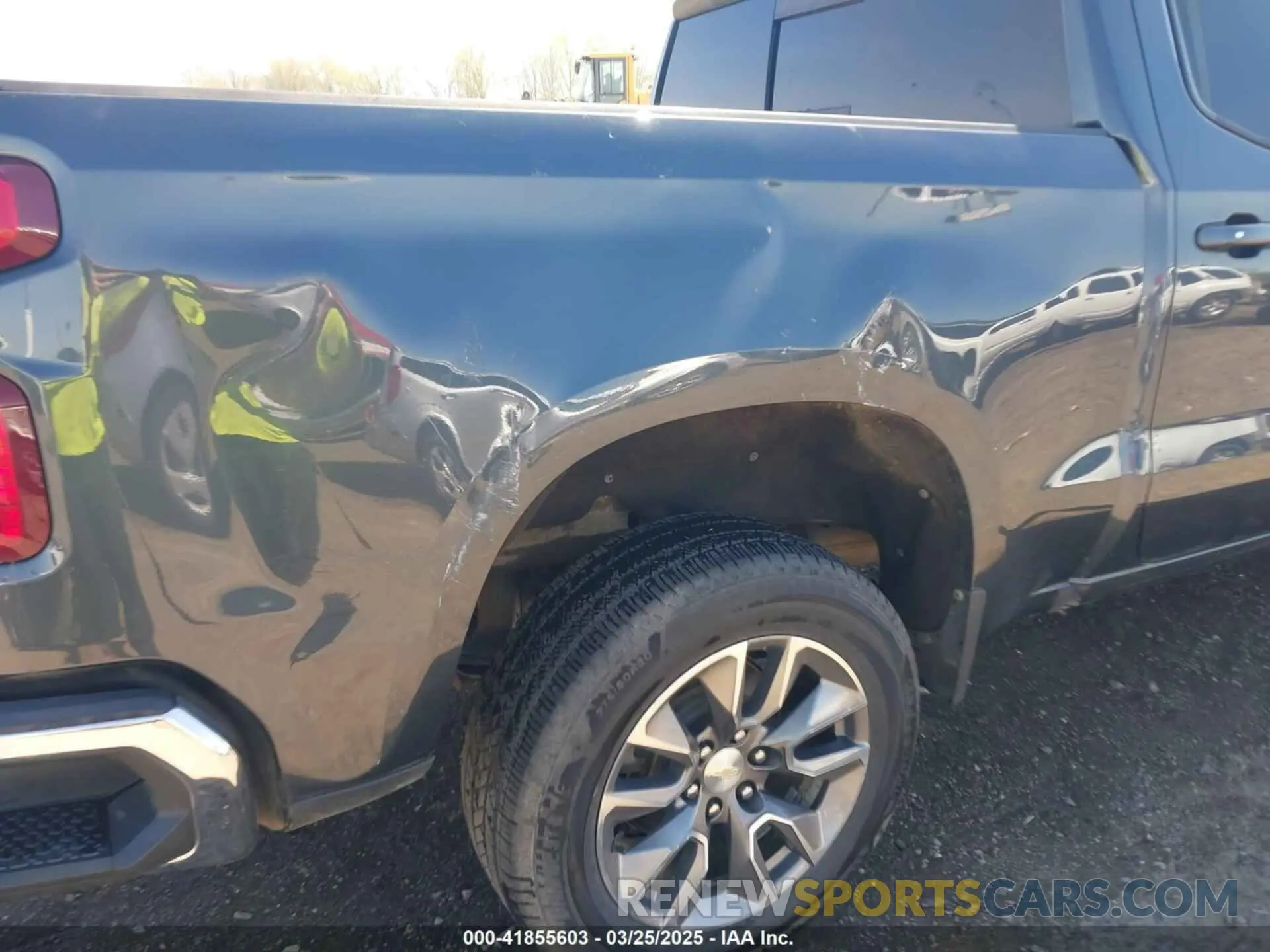 18 fotografías del automóvil dañado 1GCUYDED0KZ415444 CHEVROLET SILVERADO 1500 2019