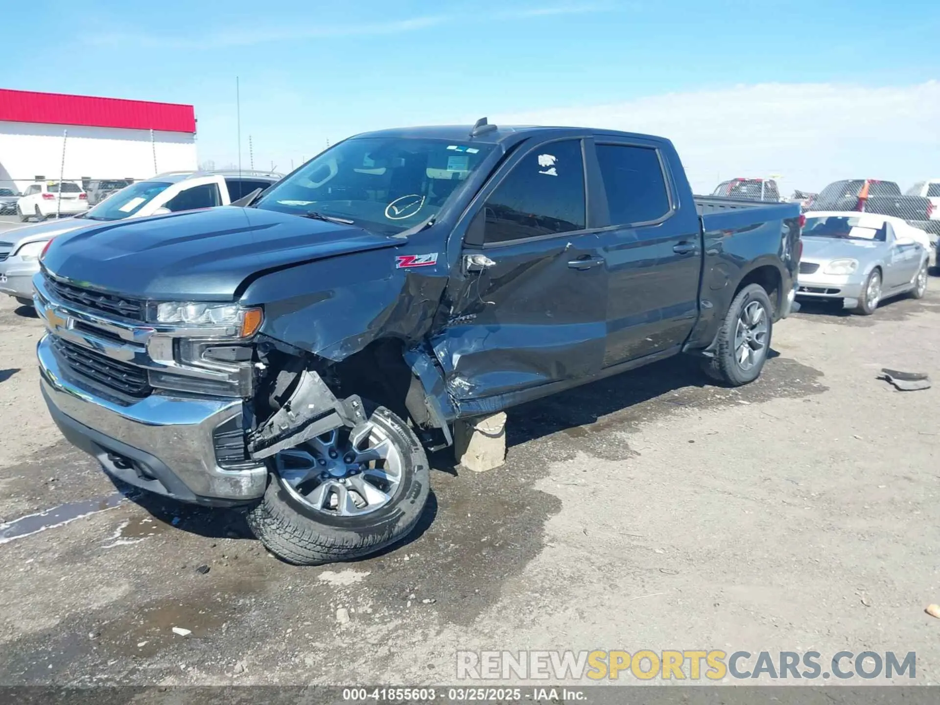 2 fotografías del automóvil dañado 1GCUYDED0KZ415444 CHEVROLET SILVERADO 1500 2019
