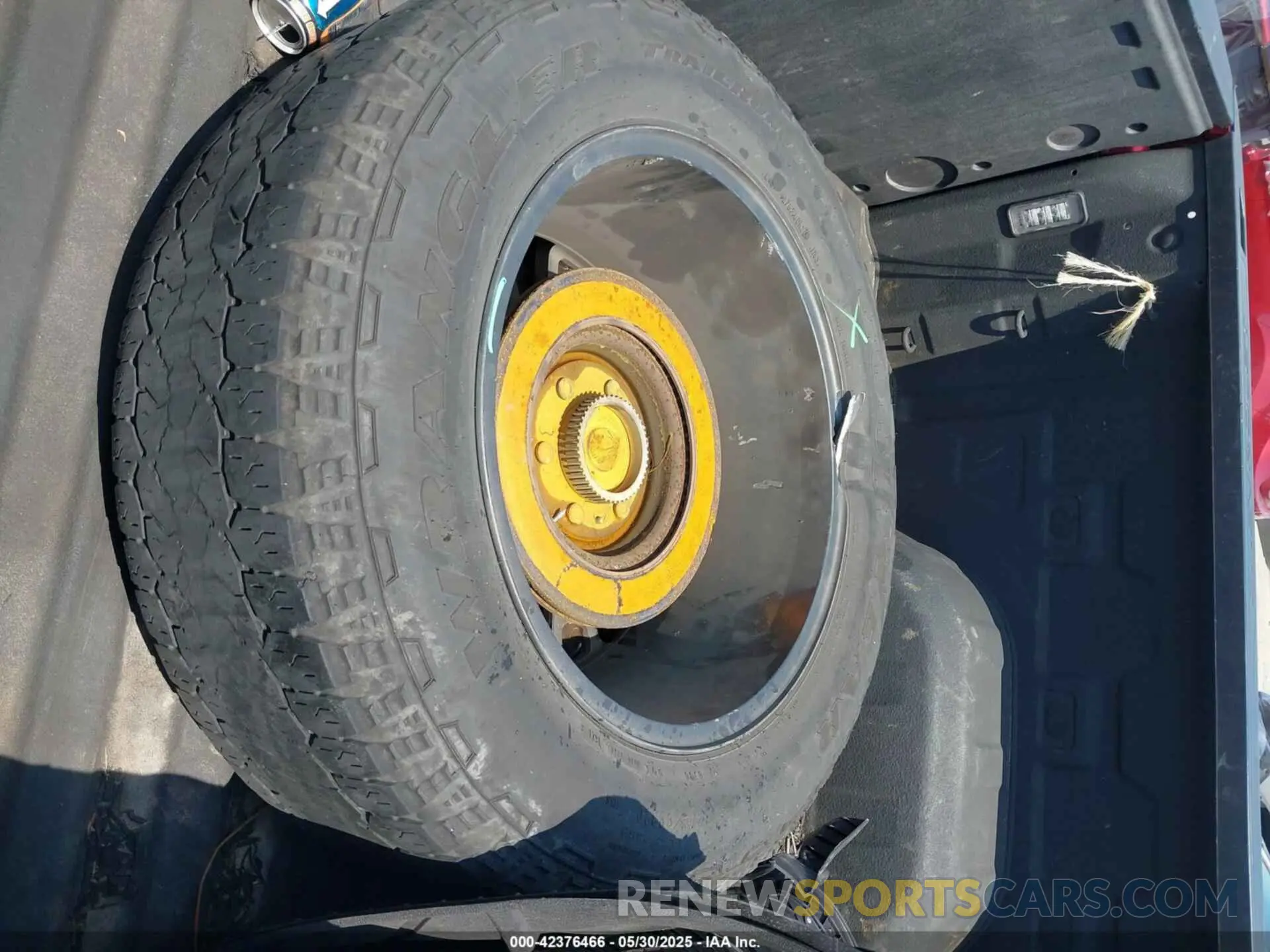 12 fotografías del automóvil dañado 1GCUYDED1KZ102063 CHEVROLET SILVERADO 1500 2019