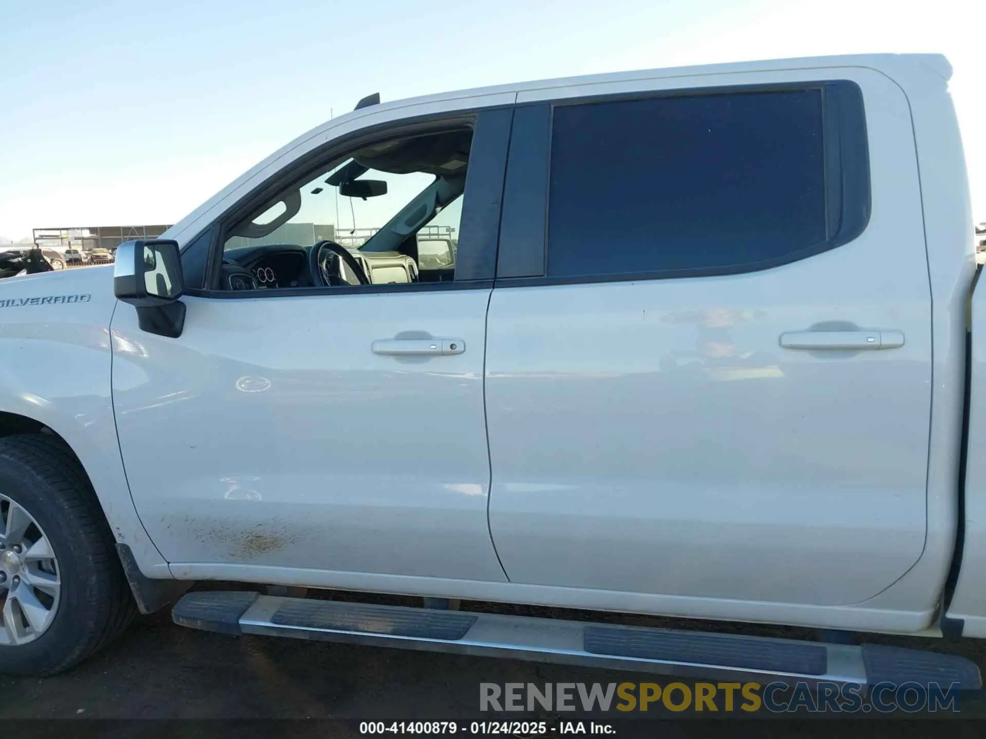 14 fotografías del automóvil dañado 1GCUYDED3KZ349522 CHEVROLET SILVERADO 1500 2019