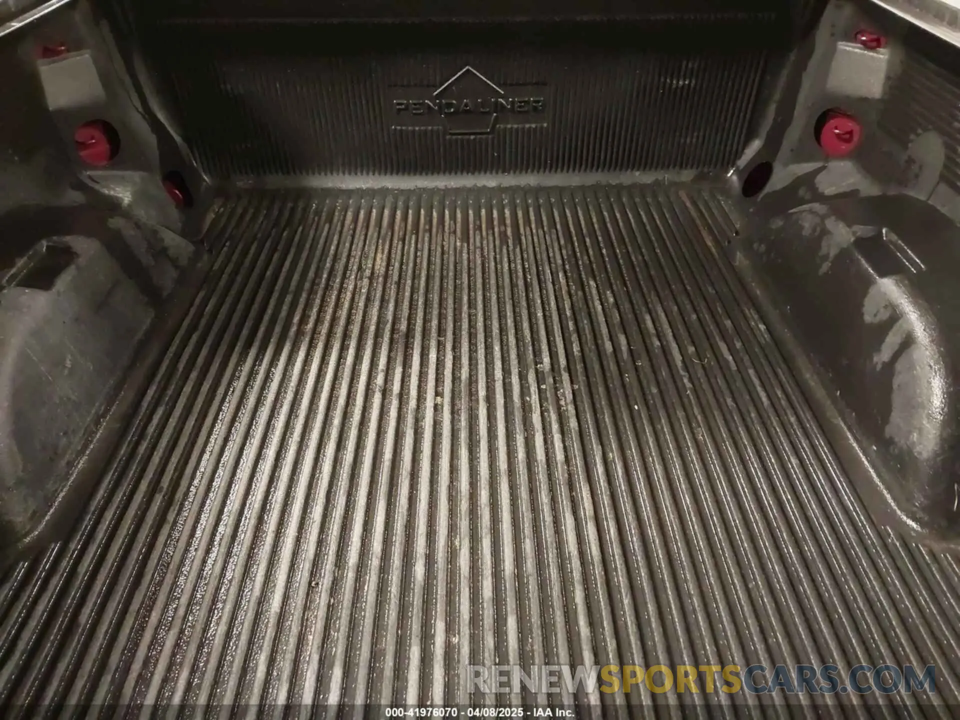 20 fotografías del automóvil dañado 1GCUYDED5KZ104236 CHEVROLET SILVERADO 1500 2019