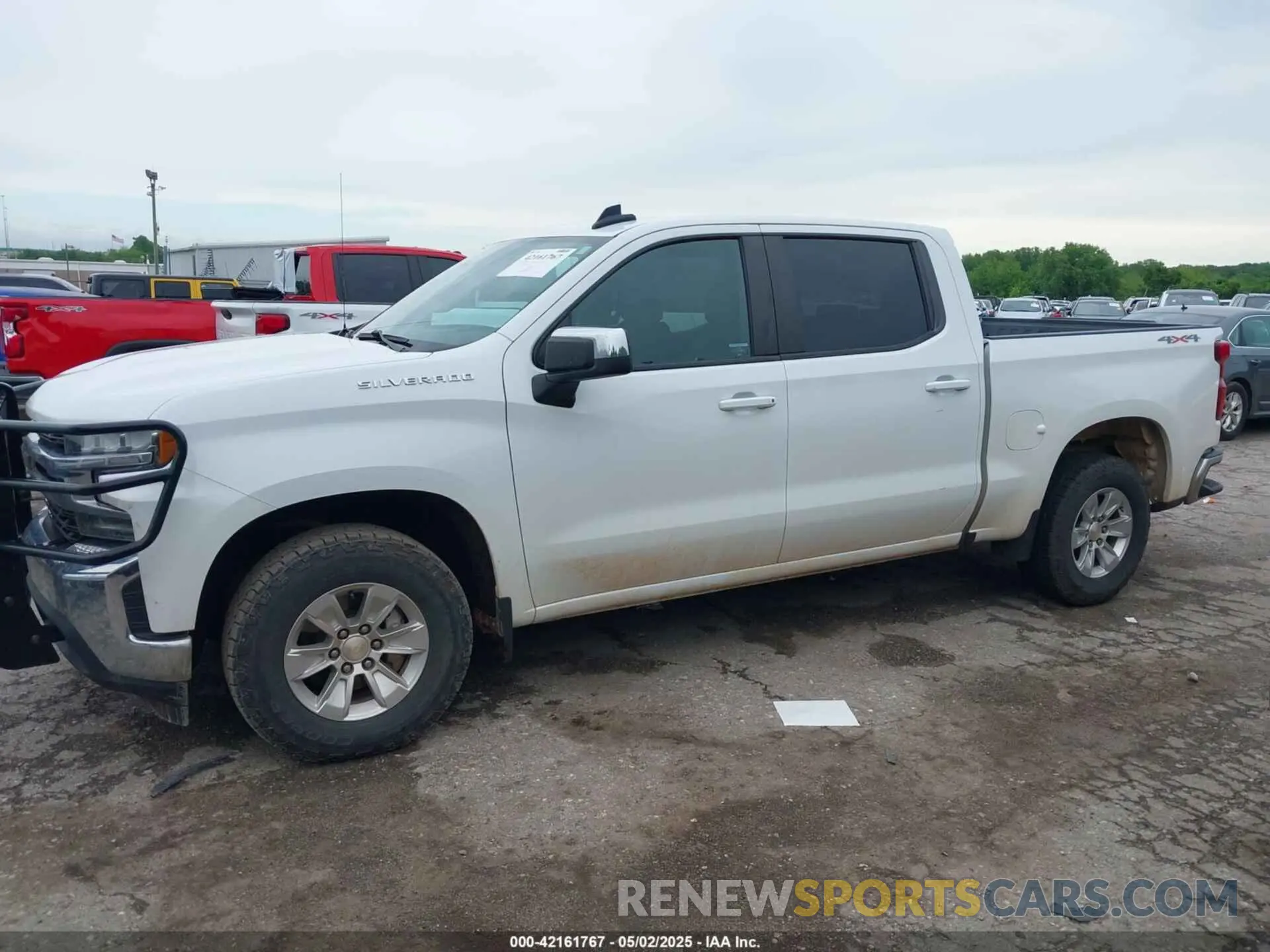 14 fotografías del automóvil dañado 1GCUYDED5KZ370209 CHEVROLET SILVERADO 1500 2019