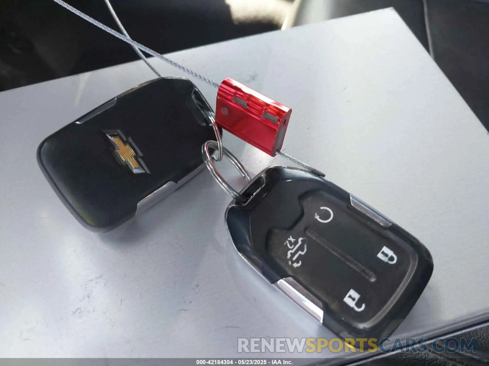 11 fotografías del automóvil dañado 1GCUYDEDXKZ209239 CHEVROLET SILVERADO 1500 2019