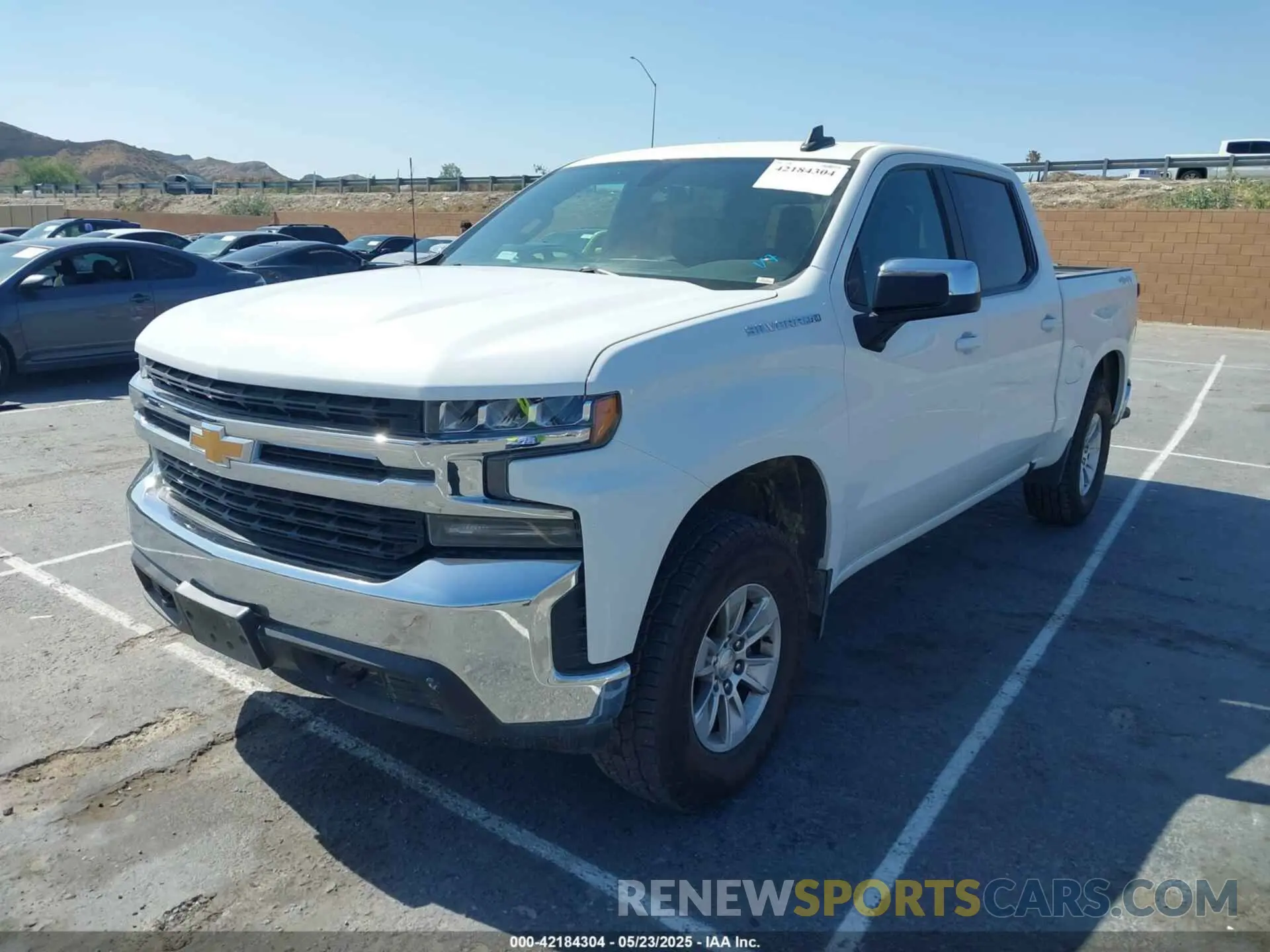 2 fotografías del automóvil dañado 1GCUYDEDXKZ209239 CHEVROLET SILVERADO 1500 2019