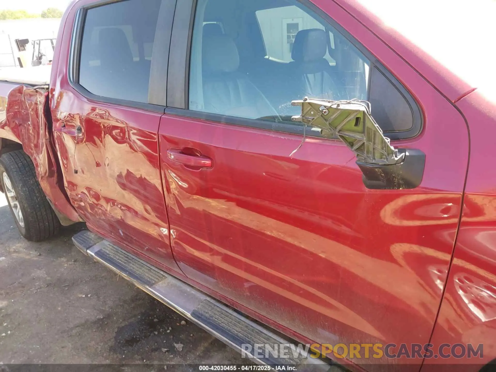 18 fotografías del automóvil dañado 1GCUYDEDXKZ218023 CHEVROLET SILVERADO 1500 2019