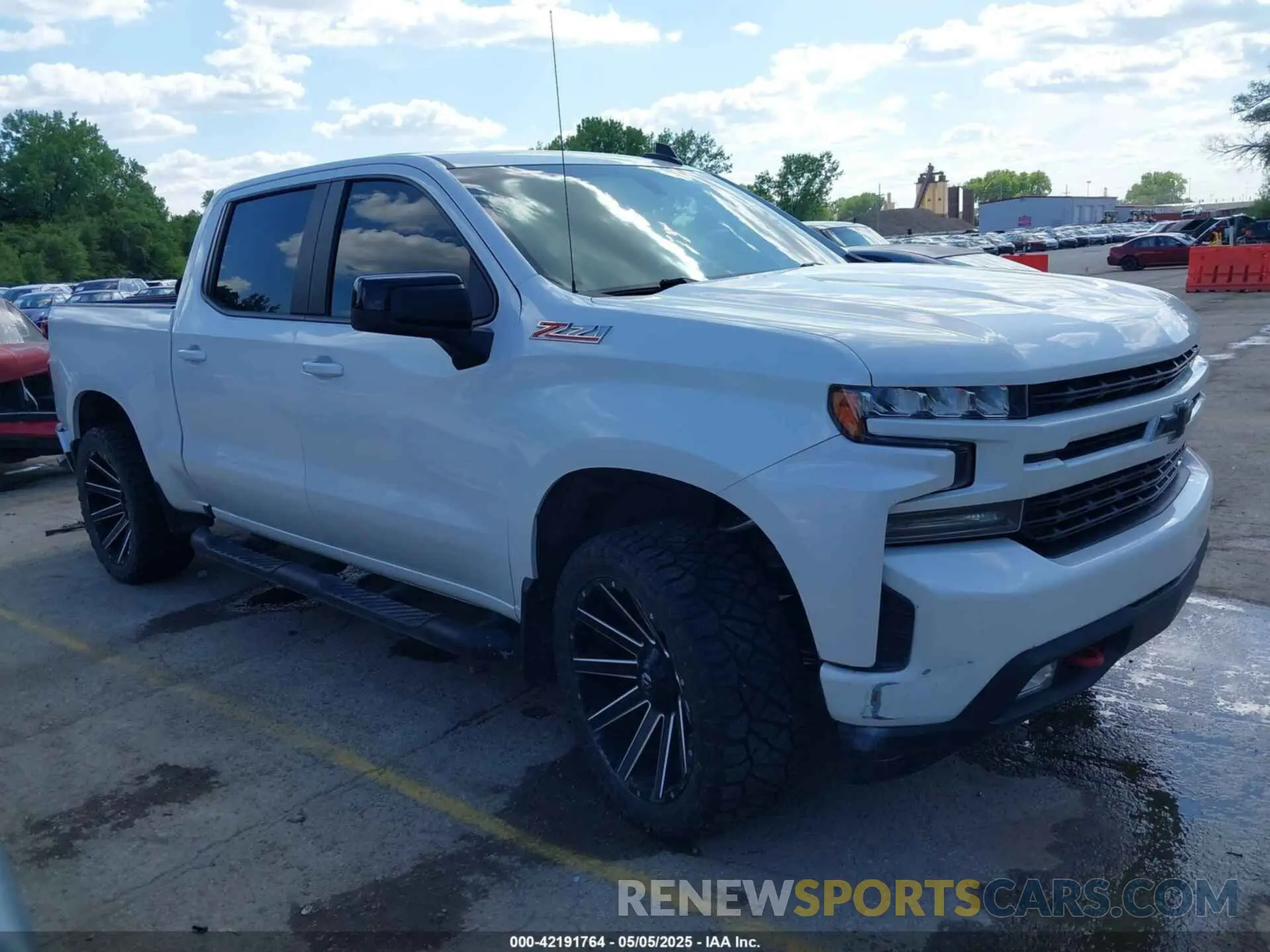 1 fotografías del automóvil dañado 1GCUYEED2KZ264502 CHEVROLET SILVERADO 1500 2019