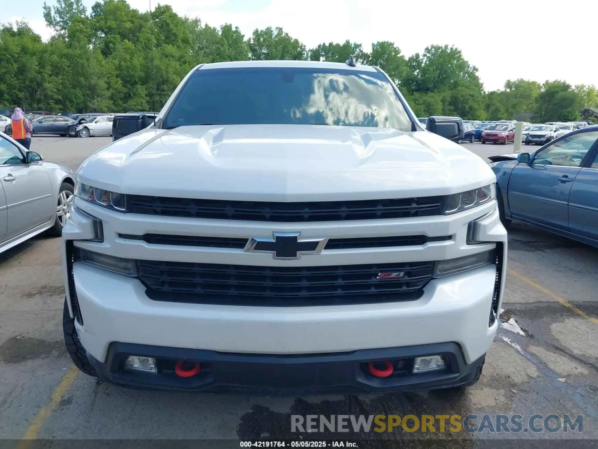 12 fotografías del automóvil dañado 1GCUYEED2KZ264502 CHEVROLET SILVERADO 1500 2019
